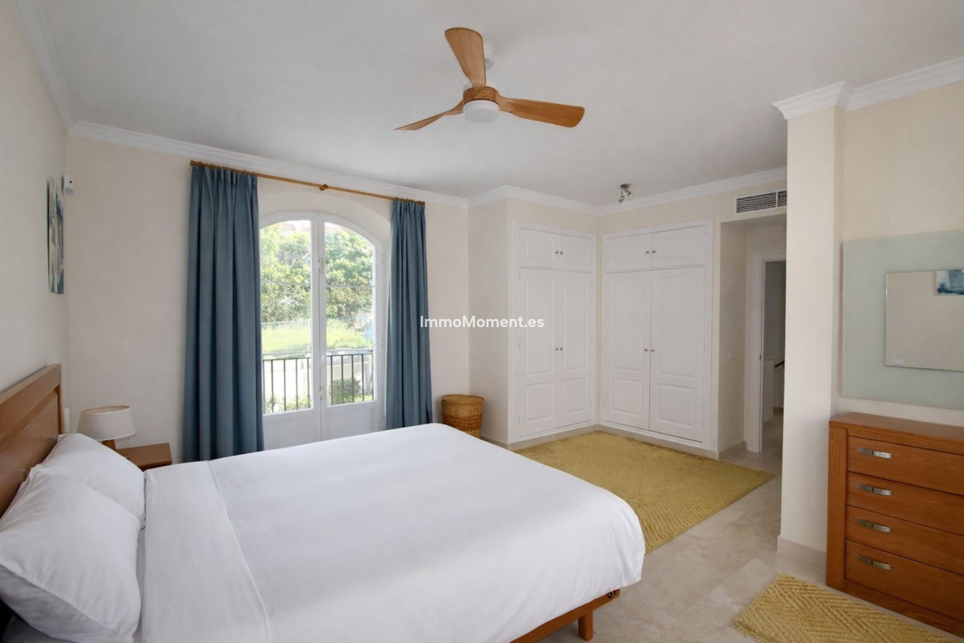 Resale - Villa - Marbella - Elviria