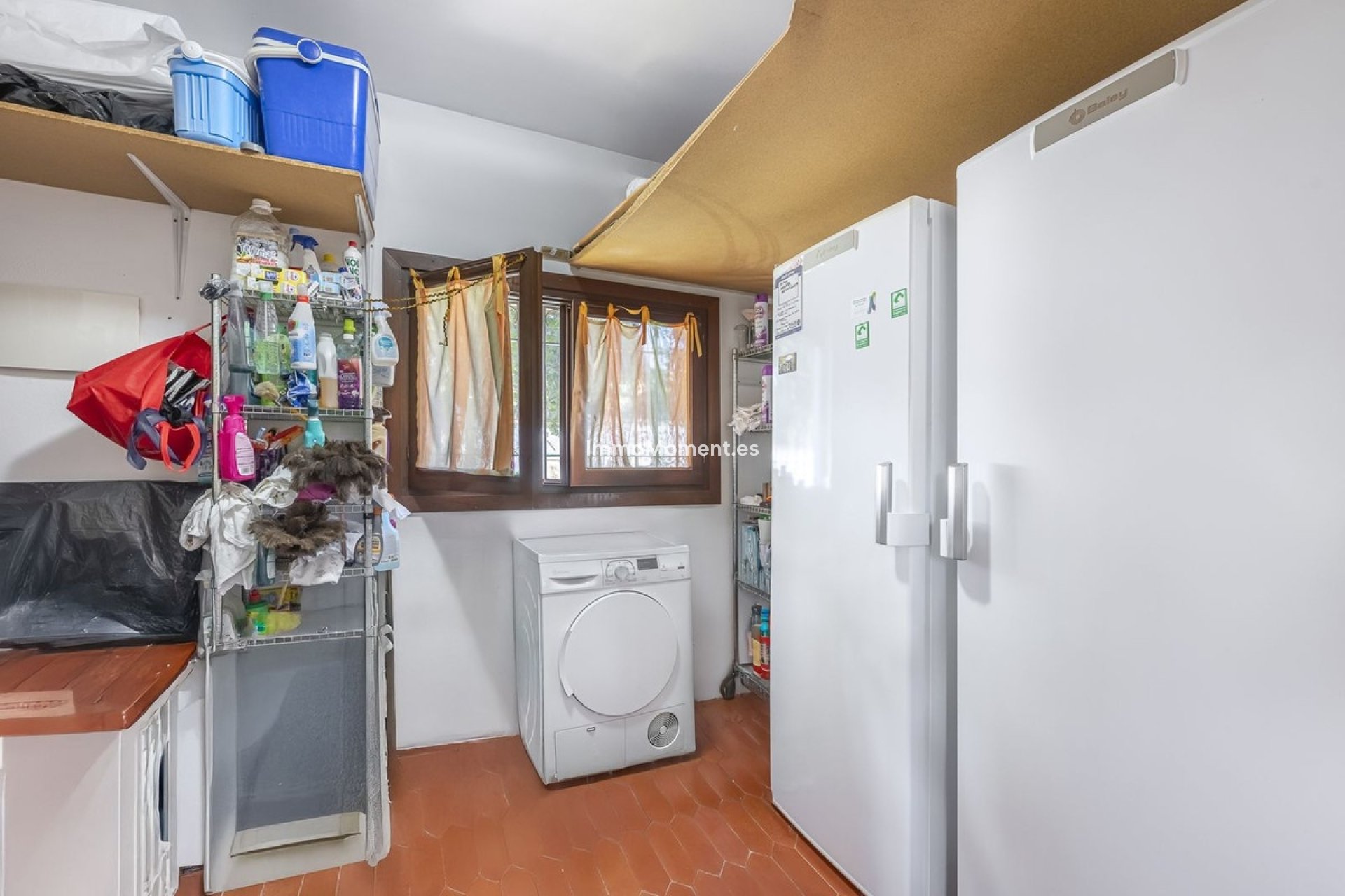 Resale - Villa - Marbella - Guadalmina Alta