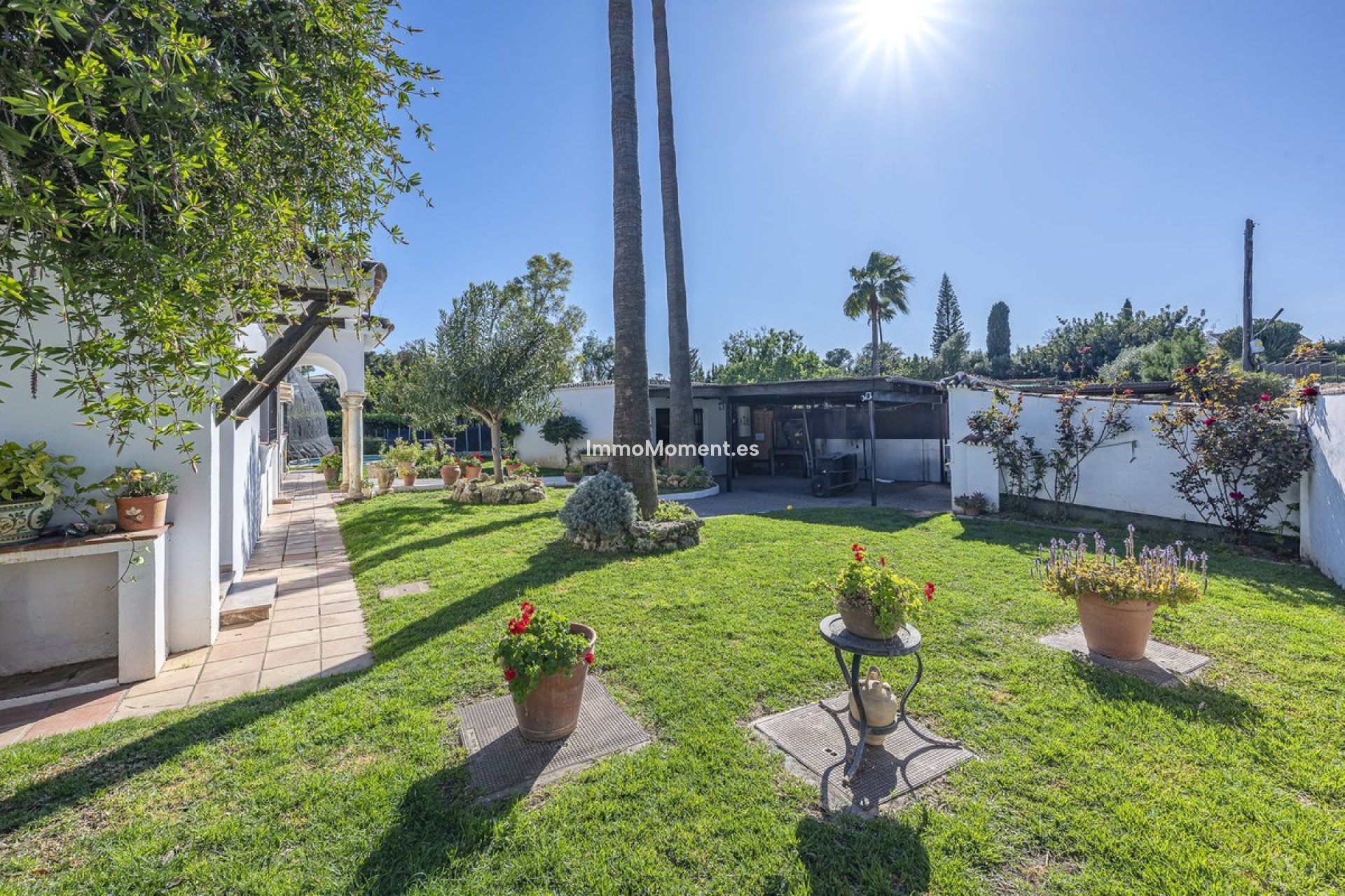 Resale - Villa - Marbella - Guadalmina Alta