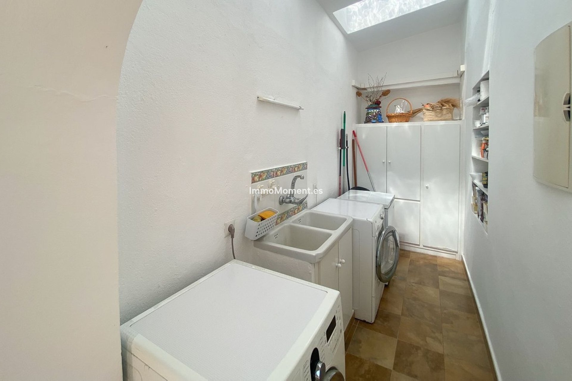 Resale - Villa - Marbella - Guadalmina Alta