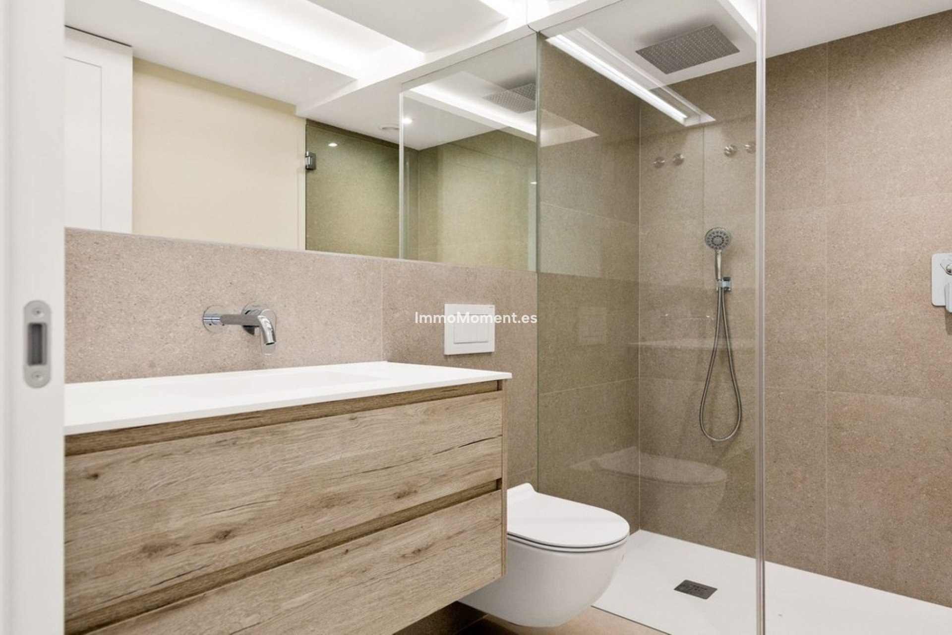 Resale - Villa - Marbella - Guadalmina Alta