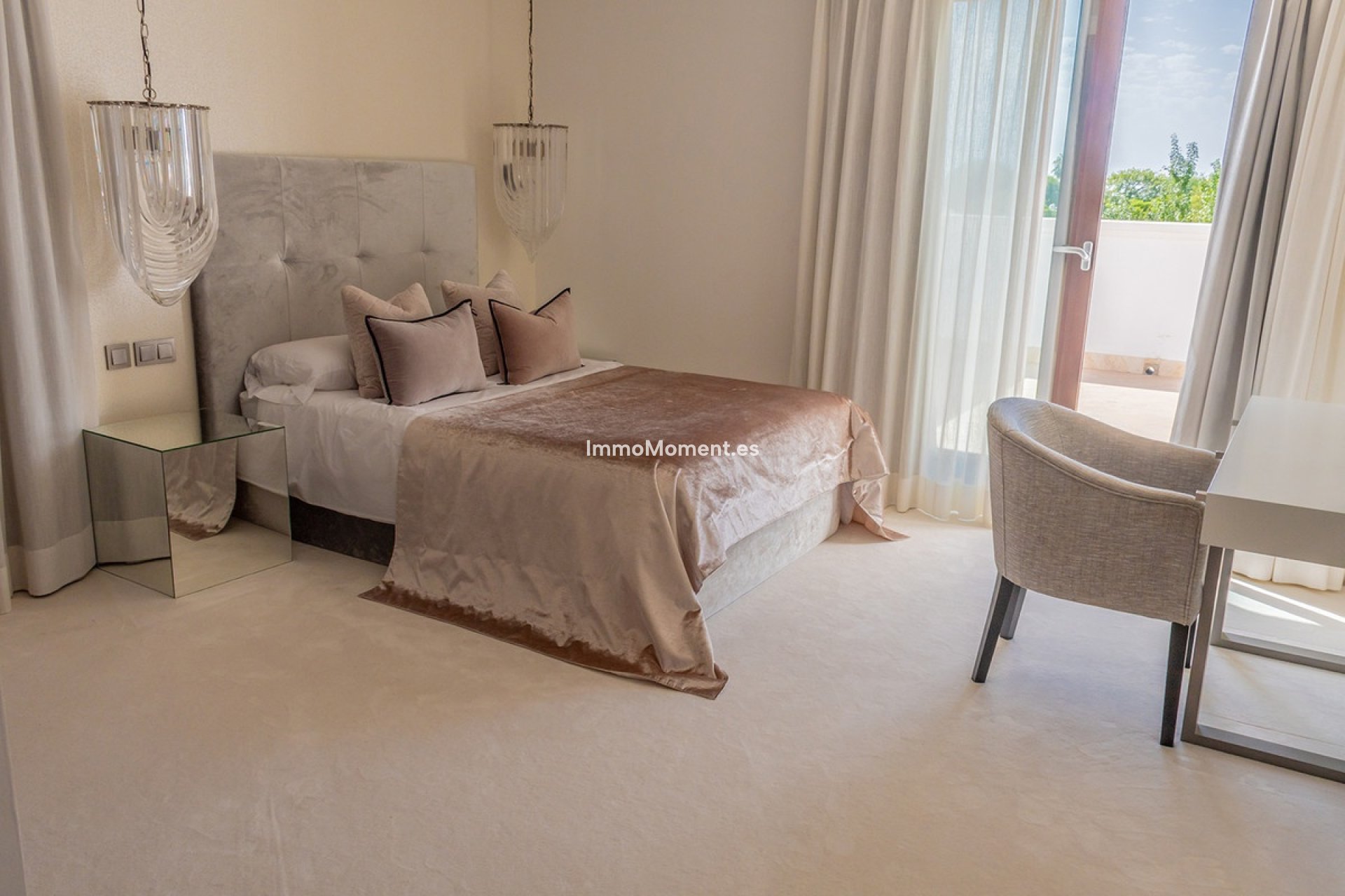 Resale - Villa - Marbella - Guadalmina Alta