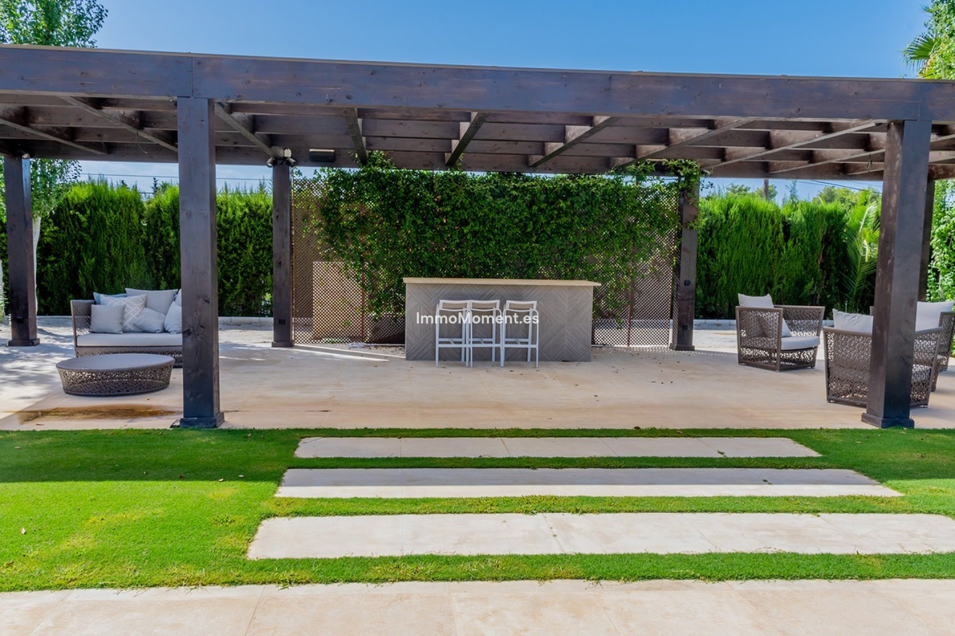 Resale - Villa - Marbella - Guadalmina Alta