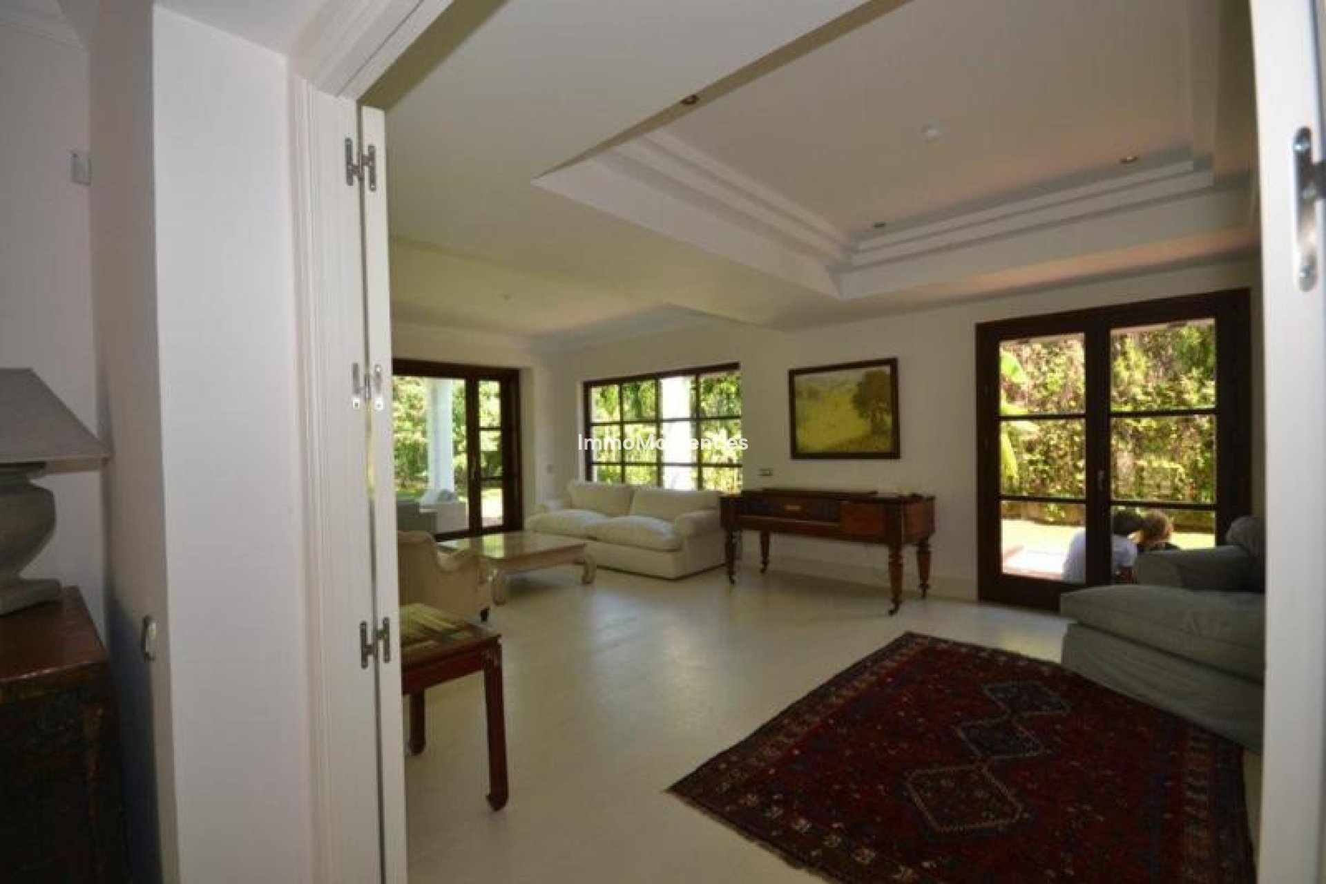 Resale - Villa - Marbella - Guadalmina Baja