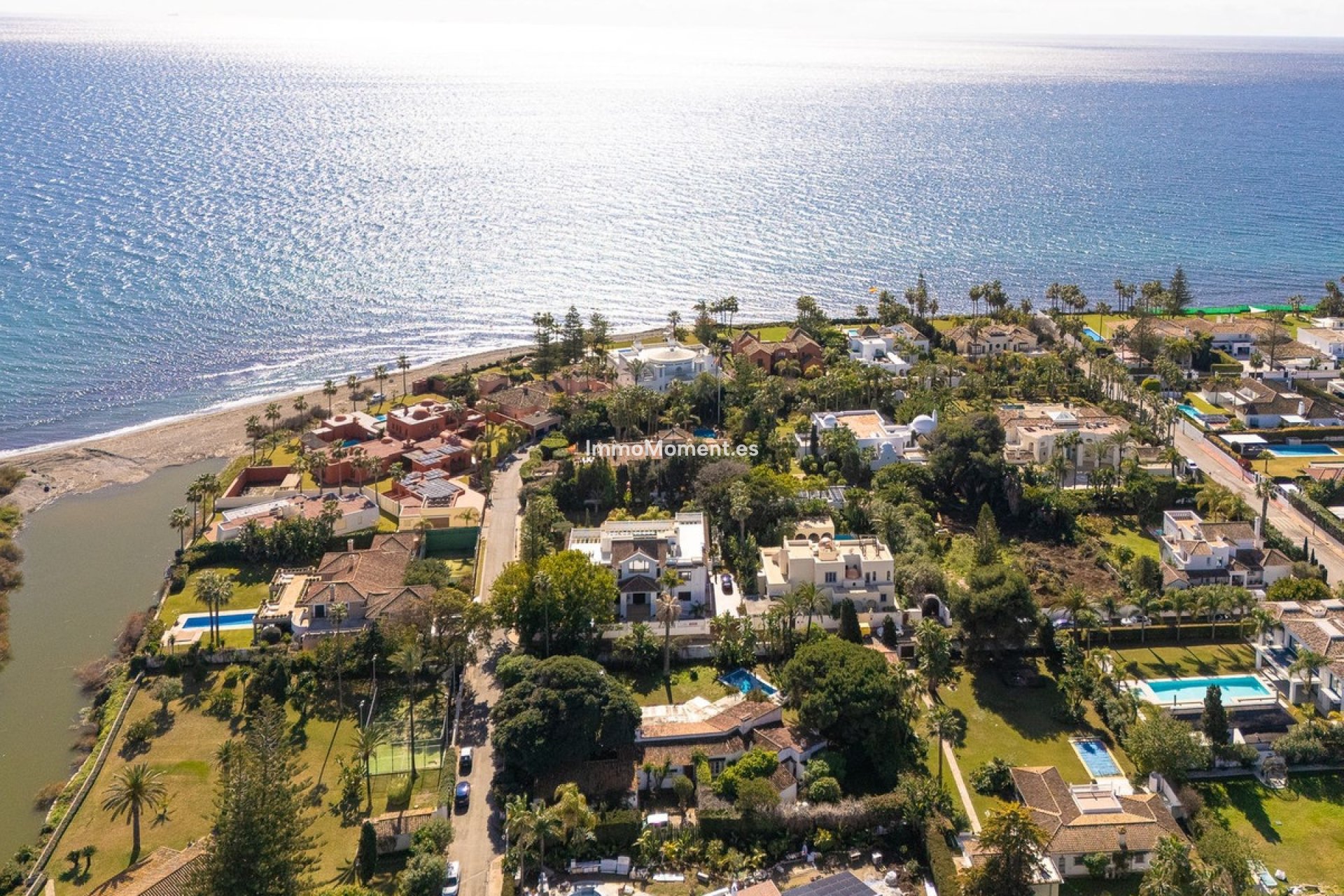 Resale - Villa - Marbella - Guadalmina Baja