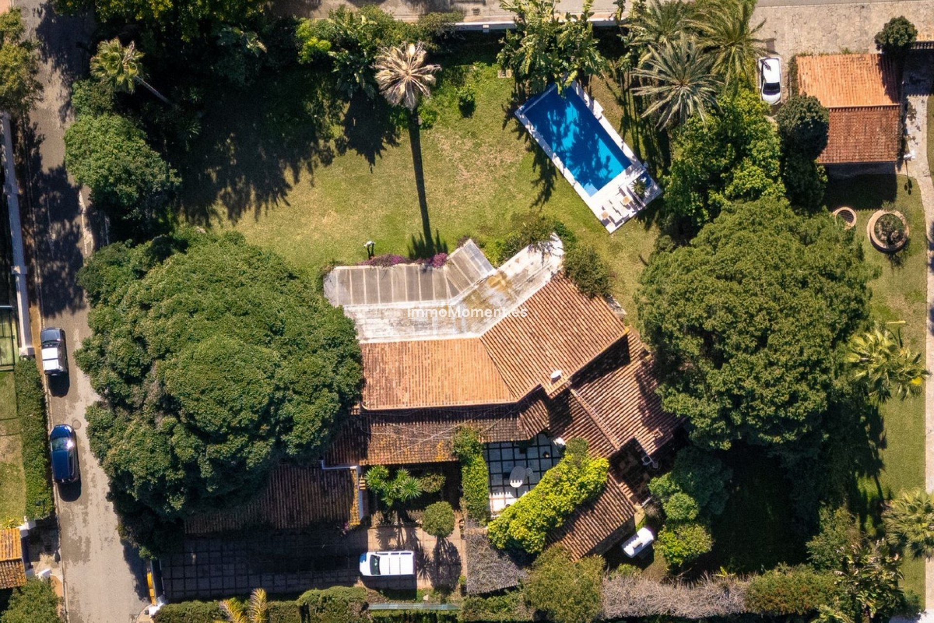 Resale - Villa - Marbella - Guadalmina Baja