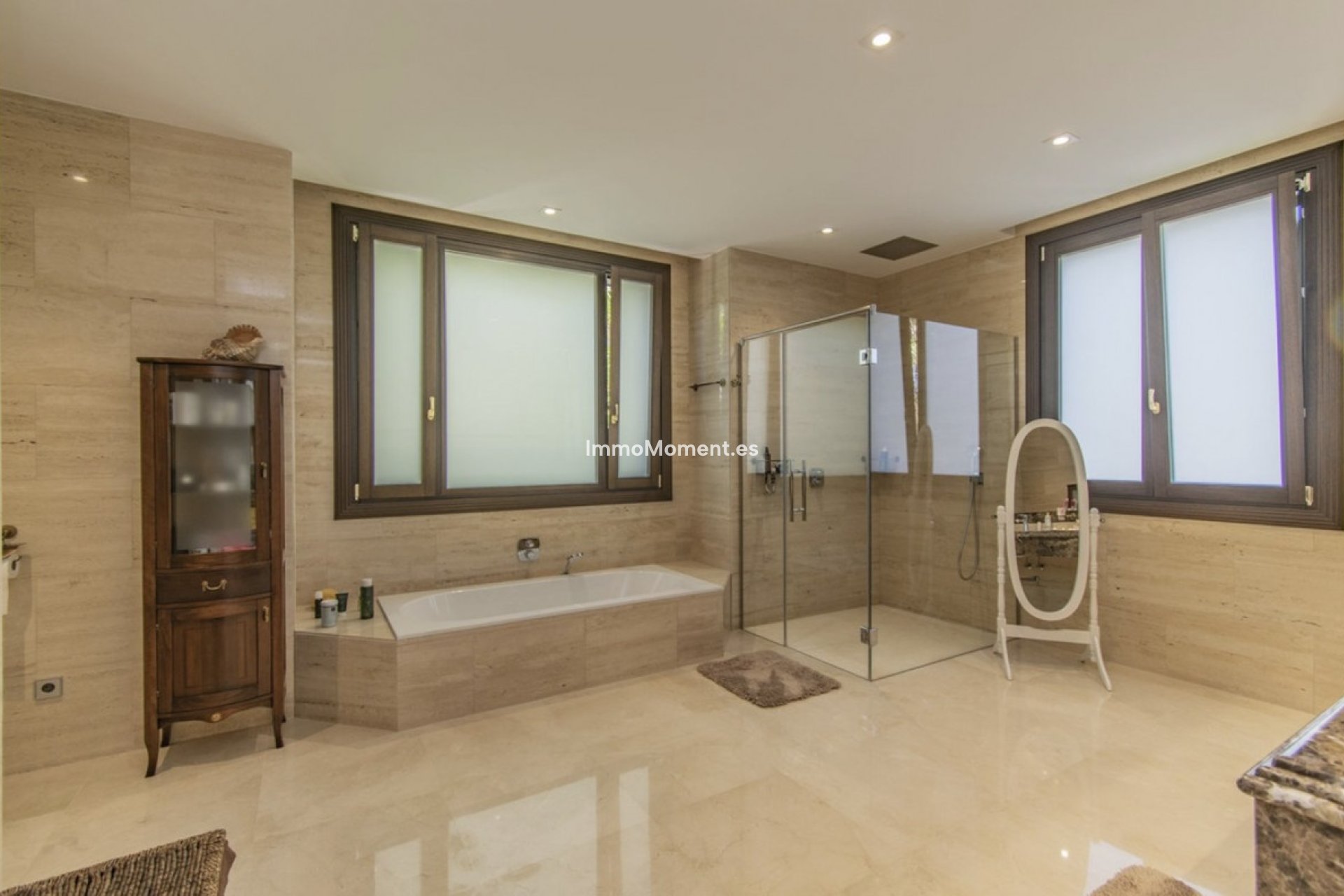 Resale - Villa - Marbella - Guadalmina Baja