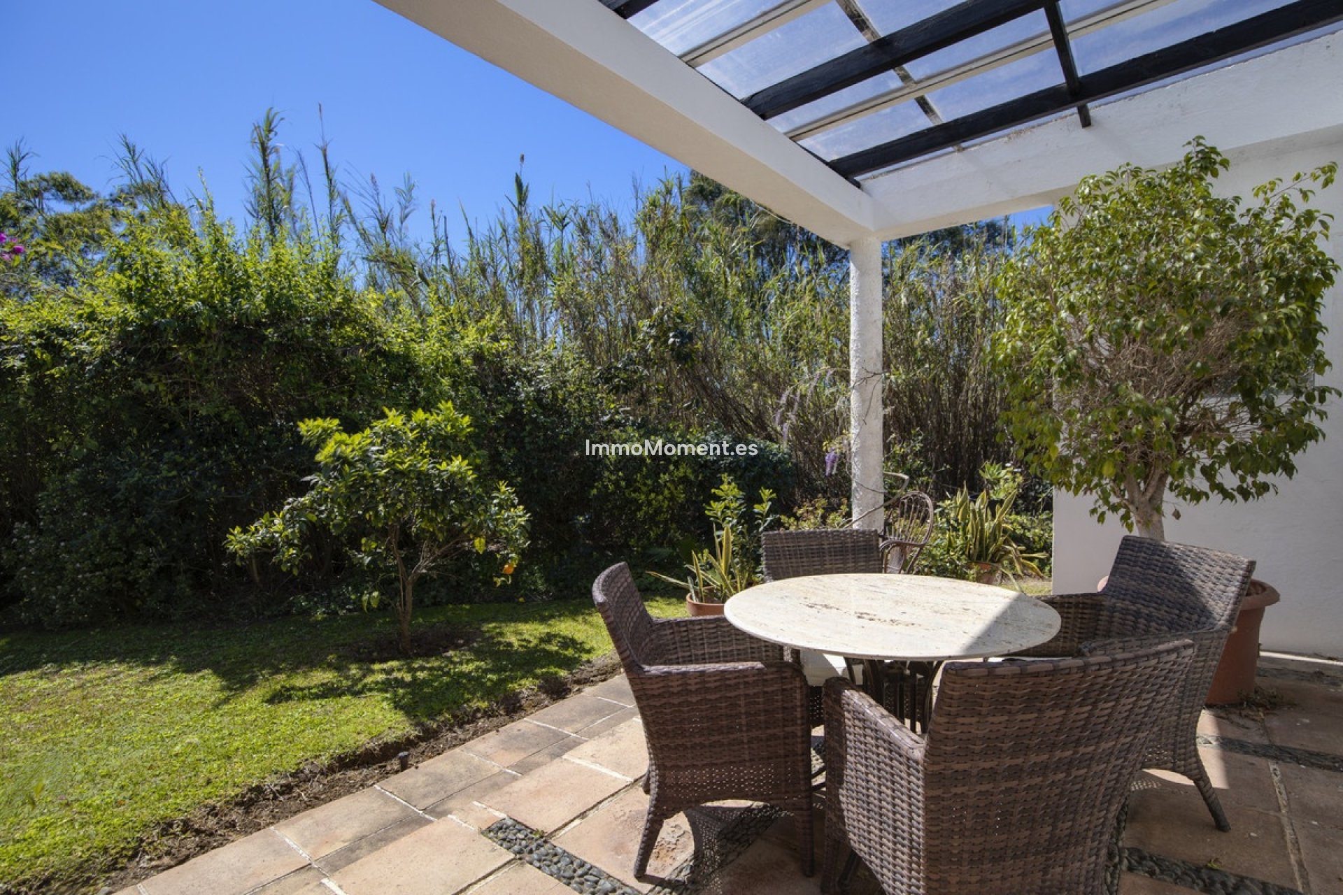 Resale - Villa - Marbella - Guadalmina Baja