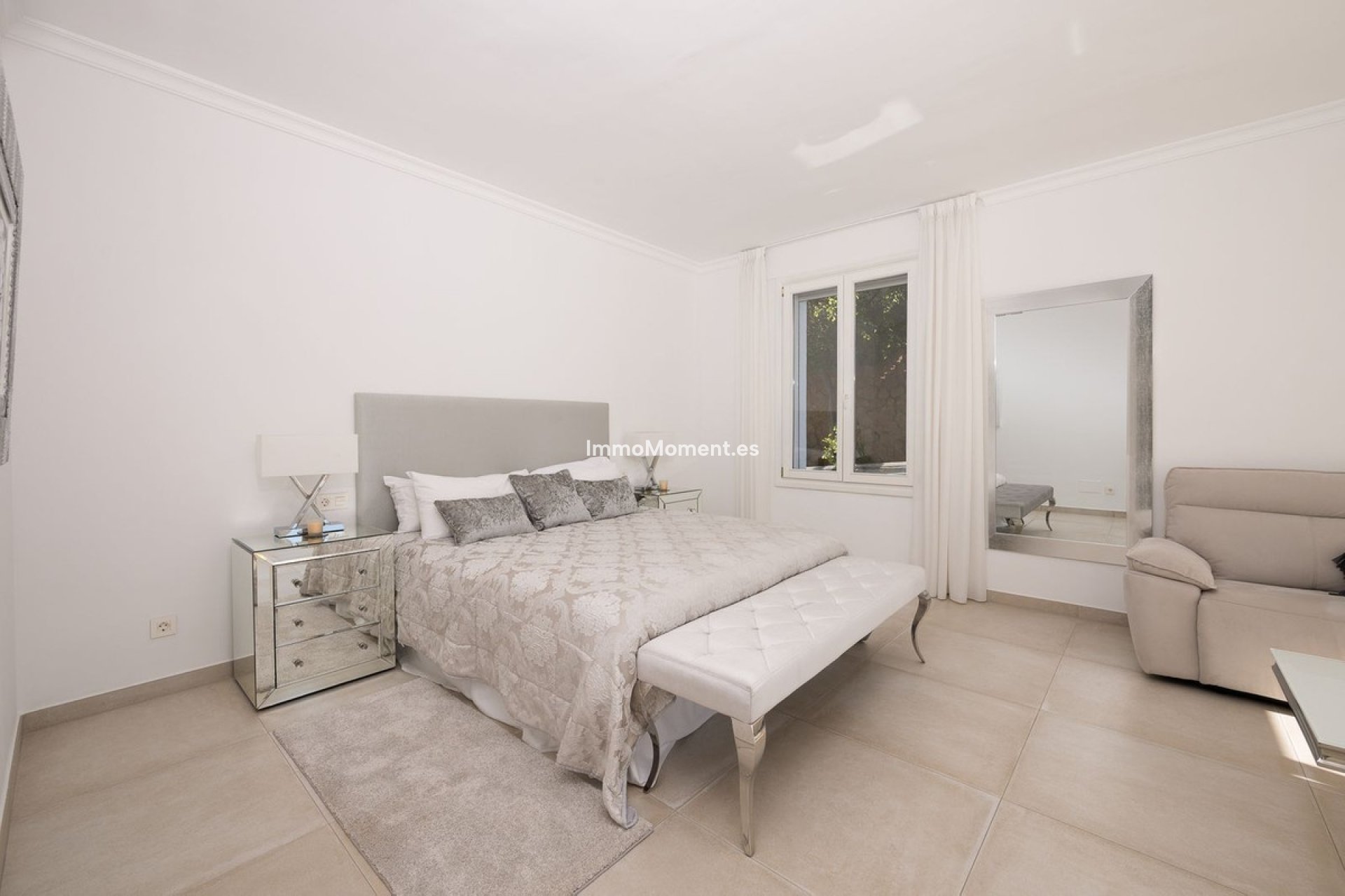 Resale - Villa - Marbella - Hacienda Las Chapas