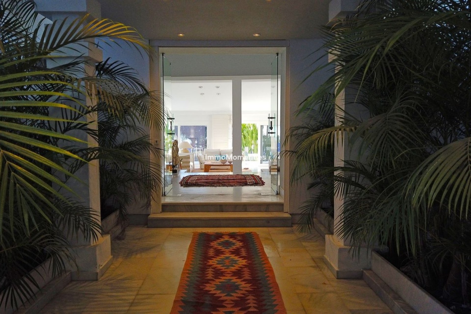 Resale - Villa - Marbella - Hacienda Las Chapas