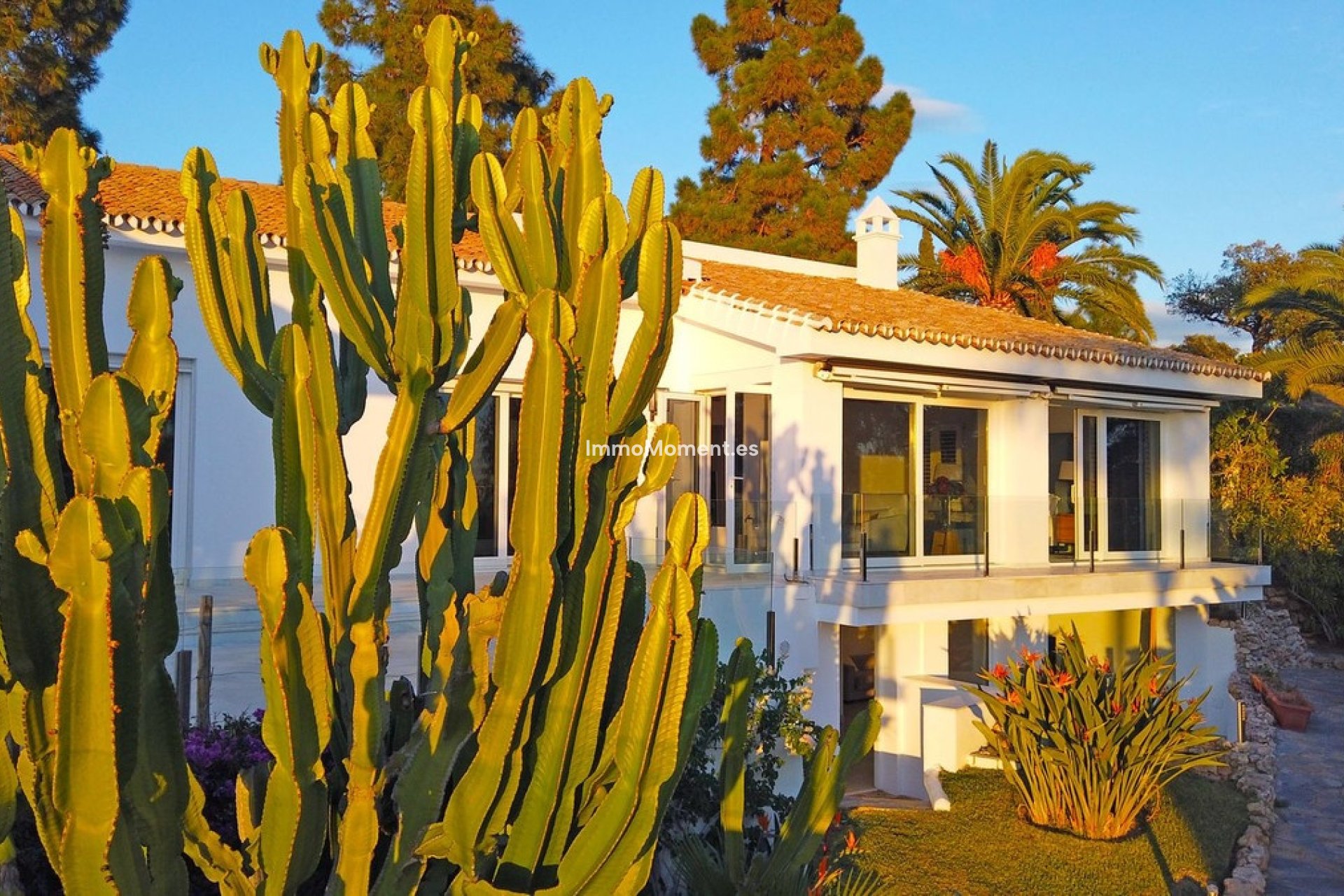 Resale - Villa - Marbella - Hacienda Las Chapas