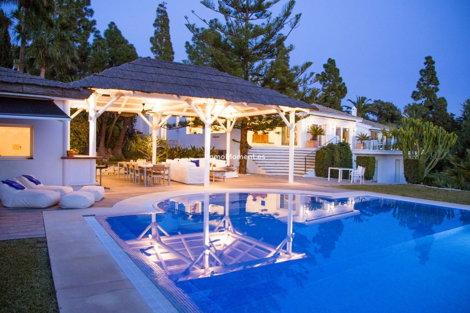 Resale - Villa - Marbella - Hacienda Las Chapas