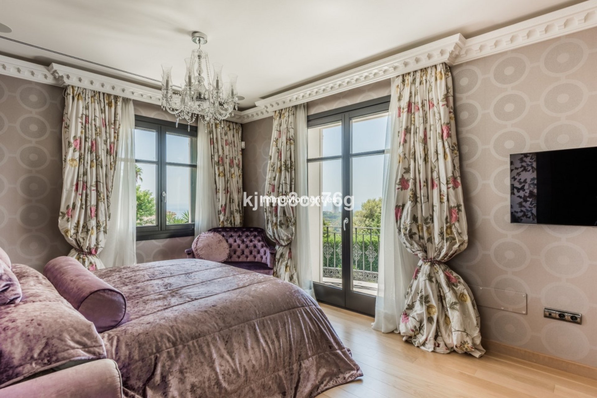 Resale - Villa - Marbella - Hacienda Las Chapas