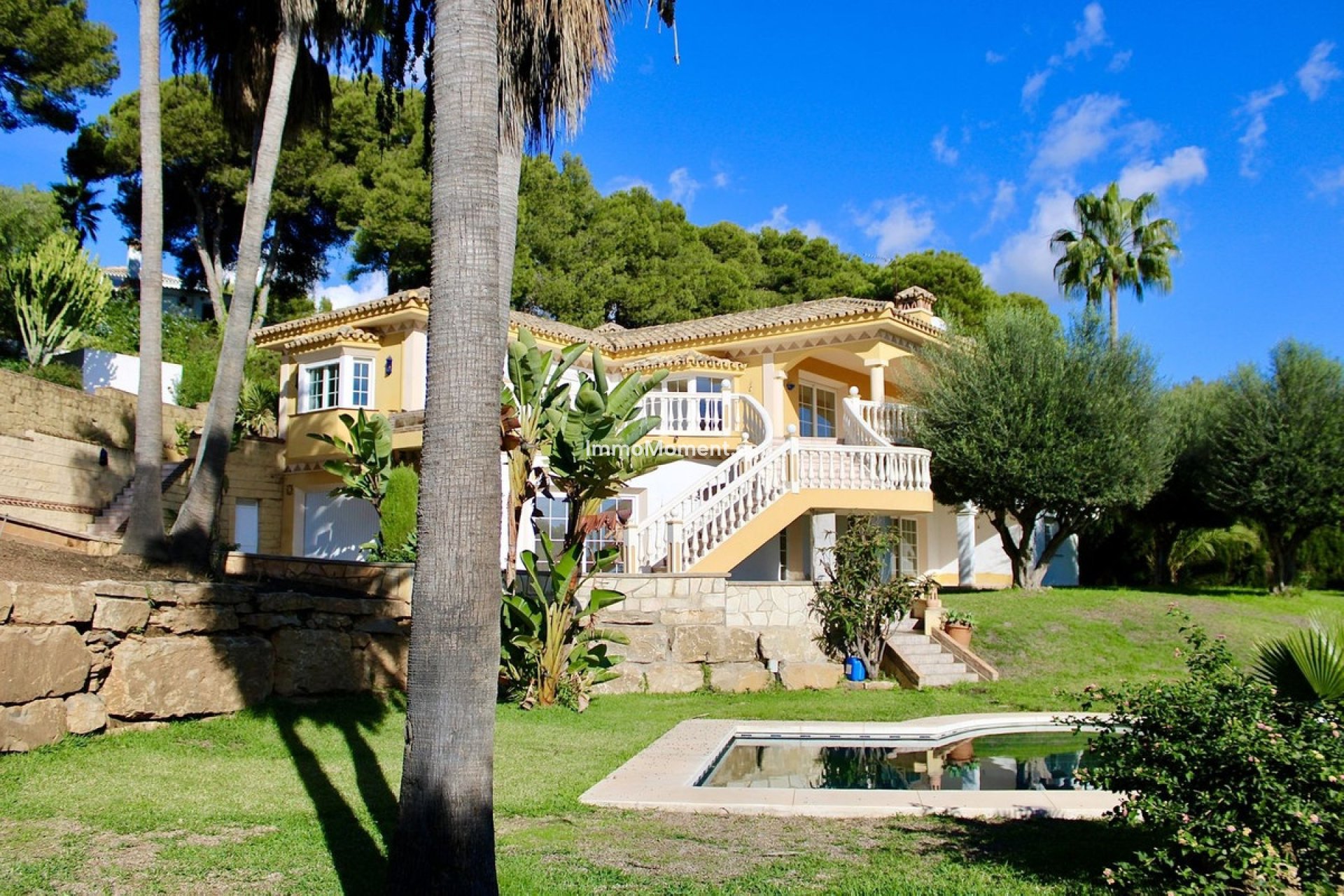 Resale - Villa - Marbella - Hacienda Las Chapas