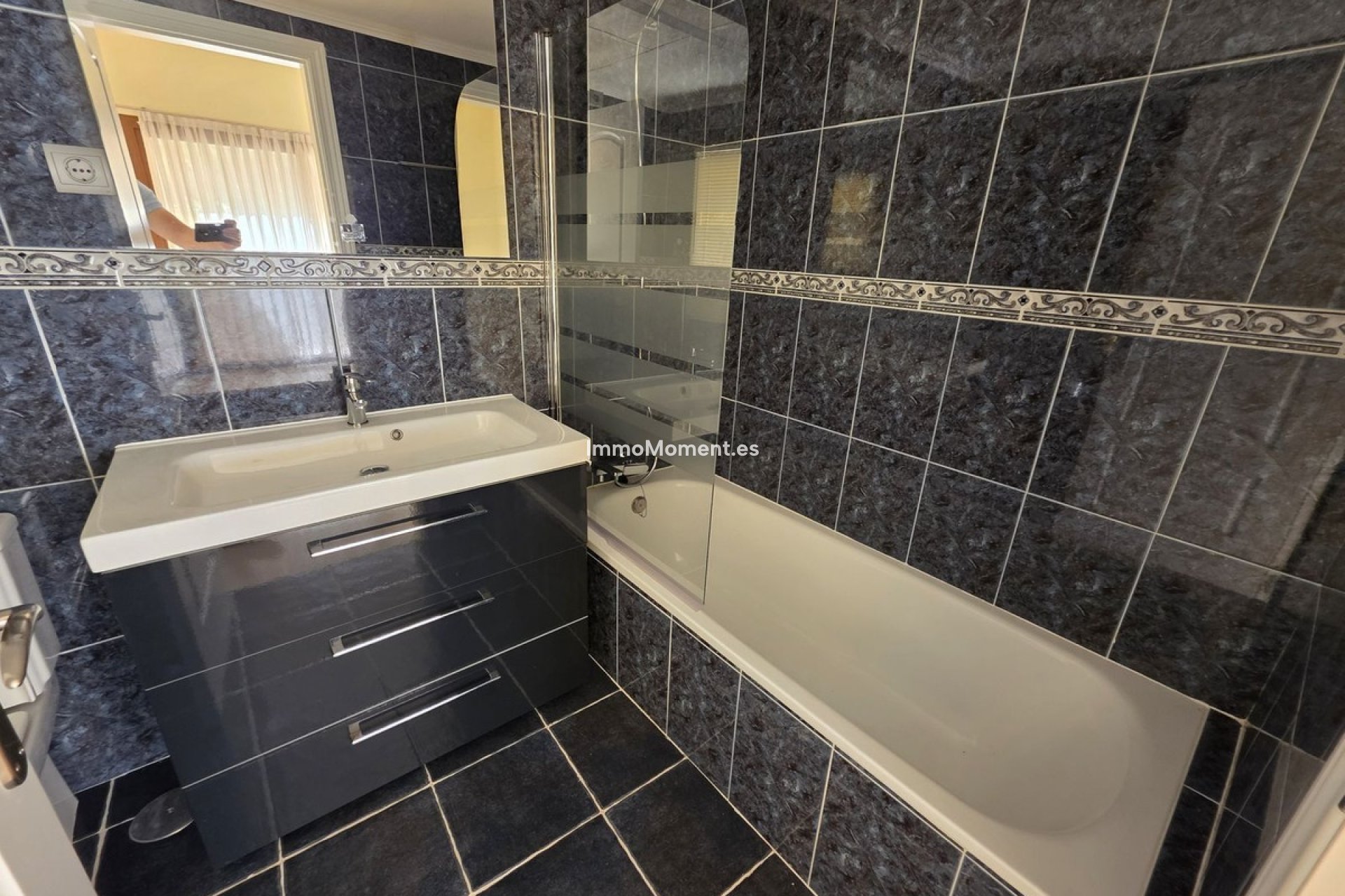 Resale - Villa - Marbella - Hacienda Las Chapas