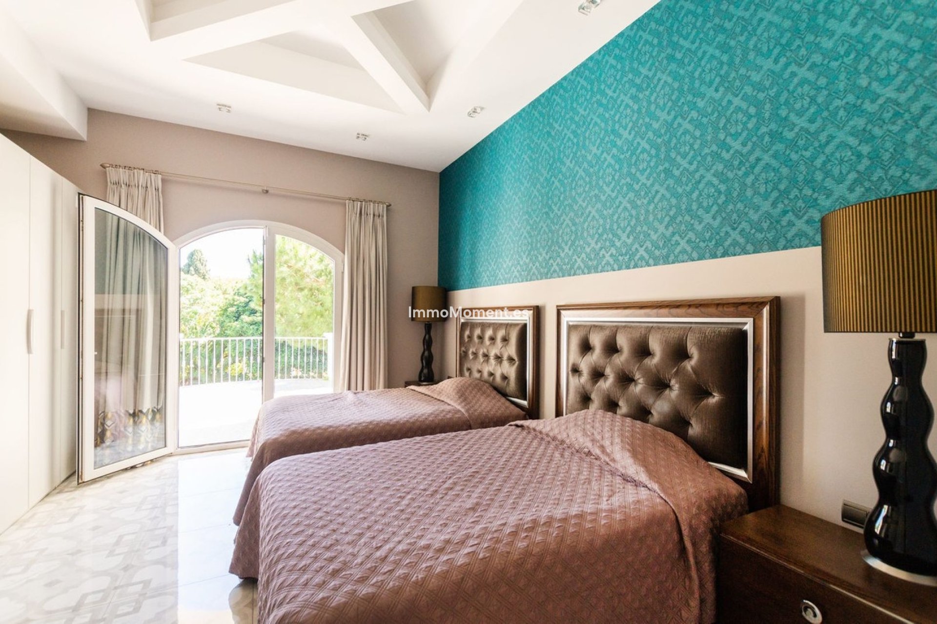 Resale - Villa - Marbella - Hacienda Las Chapas