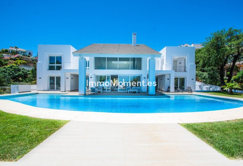 Resale - Villa - Marbella - La Mairena