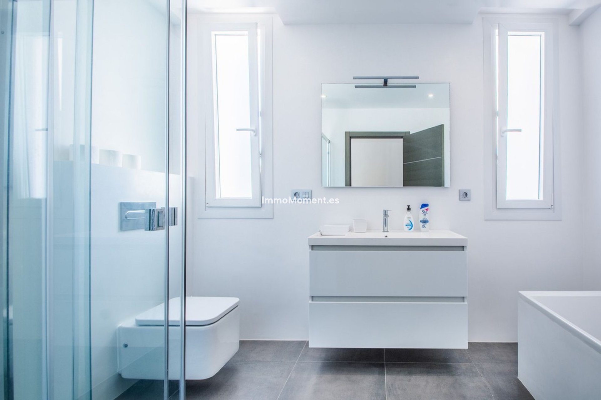 Resale - Villa - Marbella - La Mairena