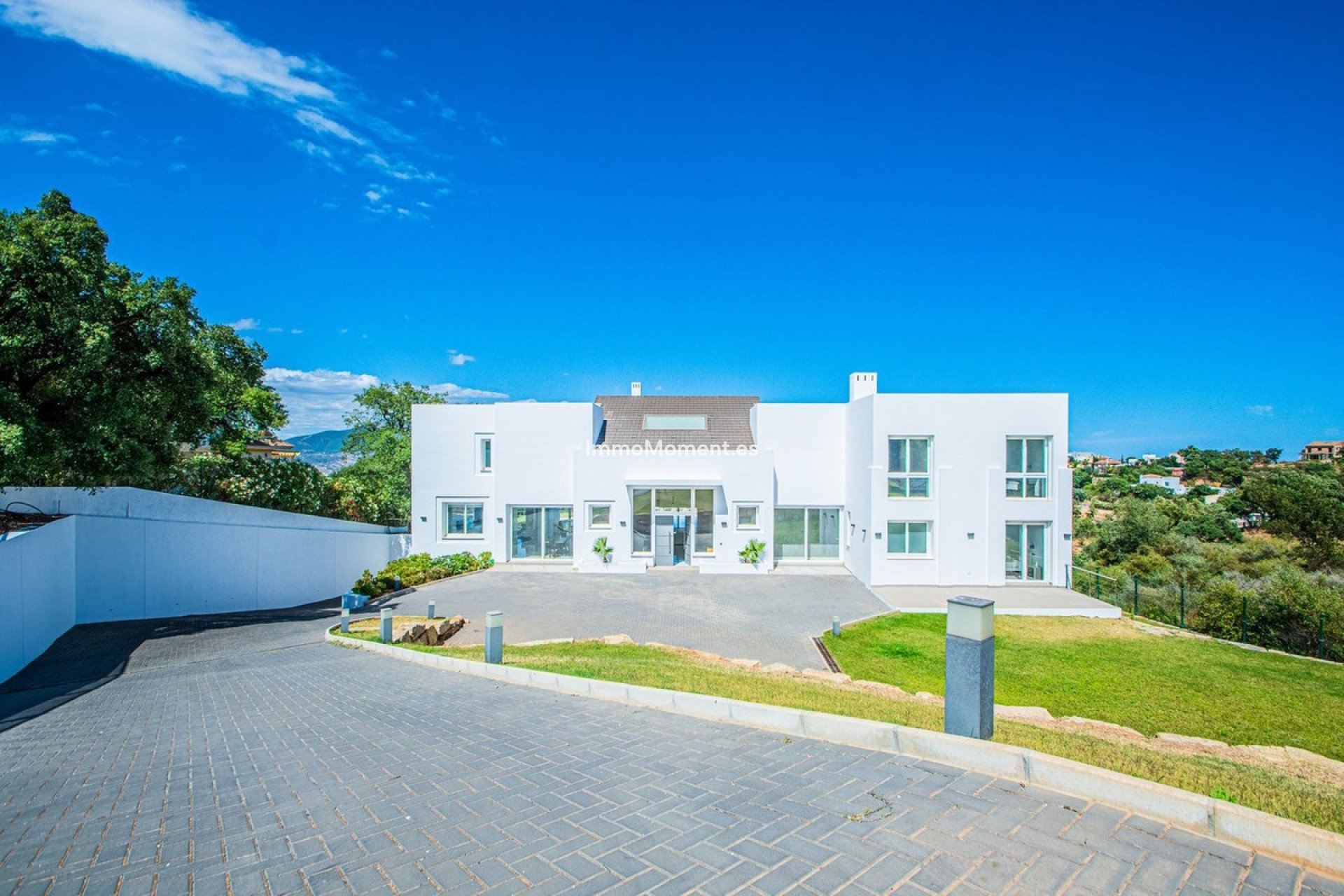 Resale - Villa - Marbella - La Mairena