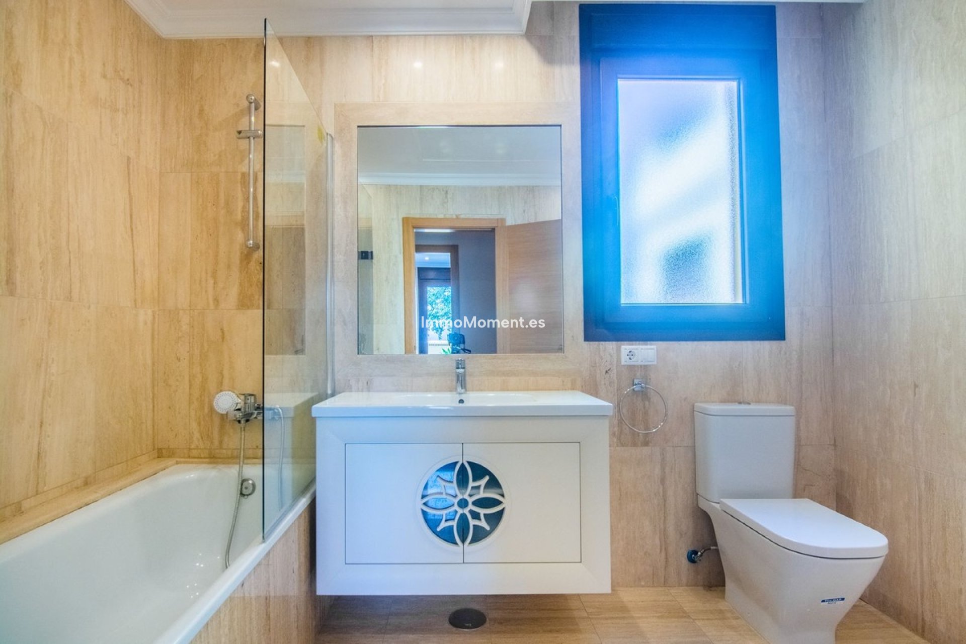 Resale - Villa - Marbella - La Mairena