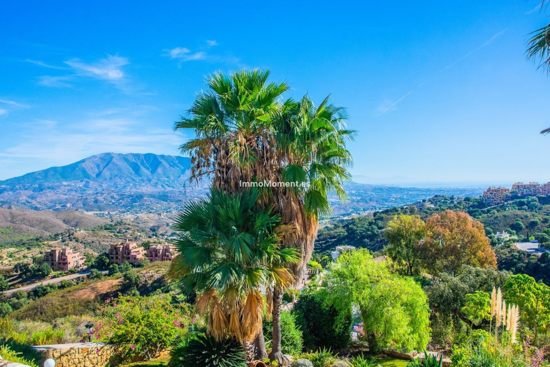 Resale - Villa - Marbella - La Mairena