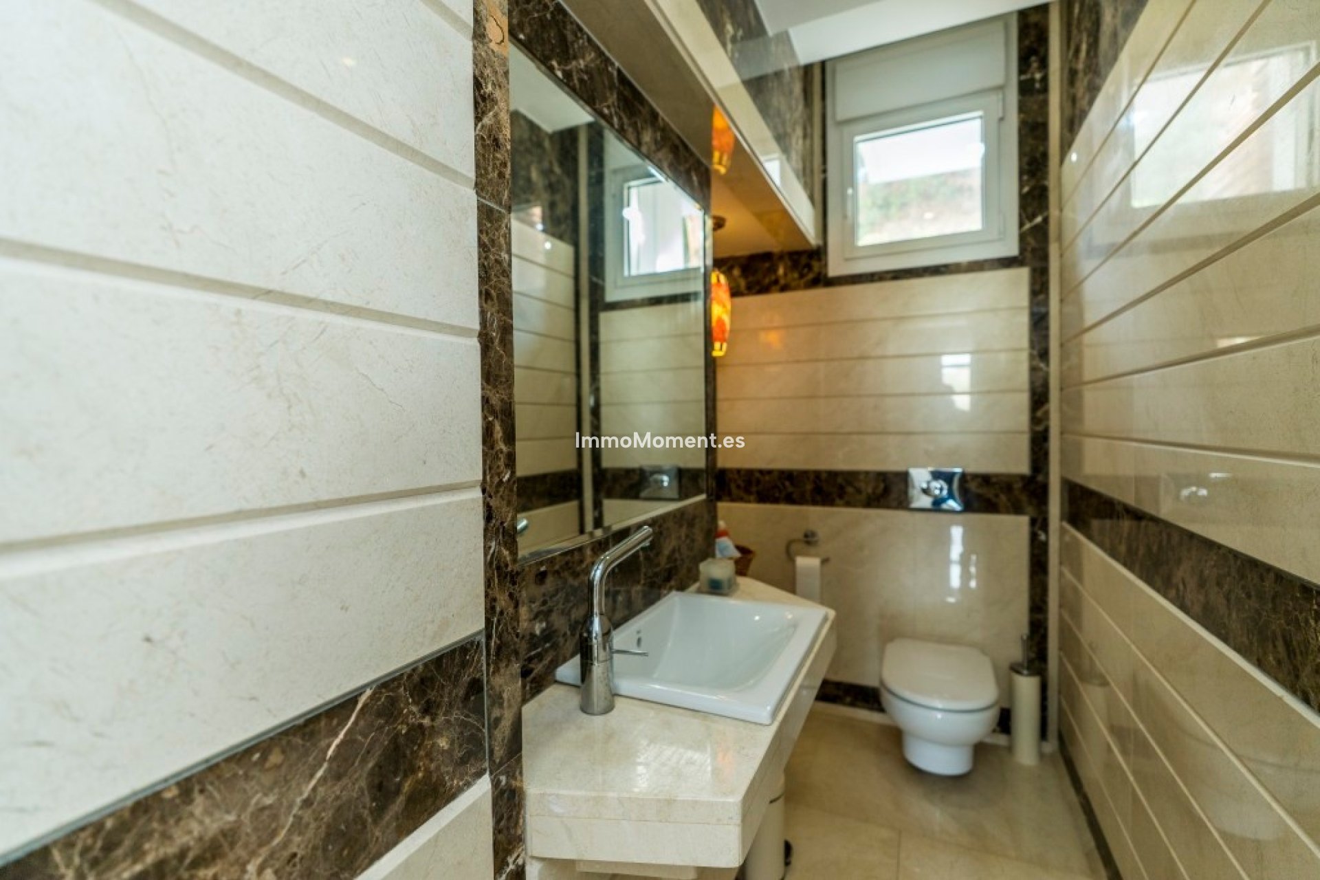 Resale - Villa - Marbella - La Mairena