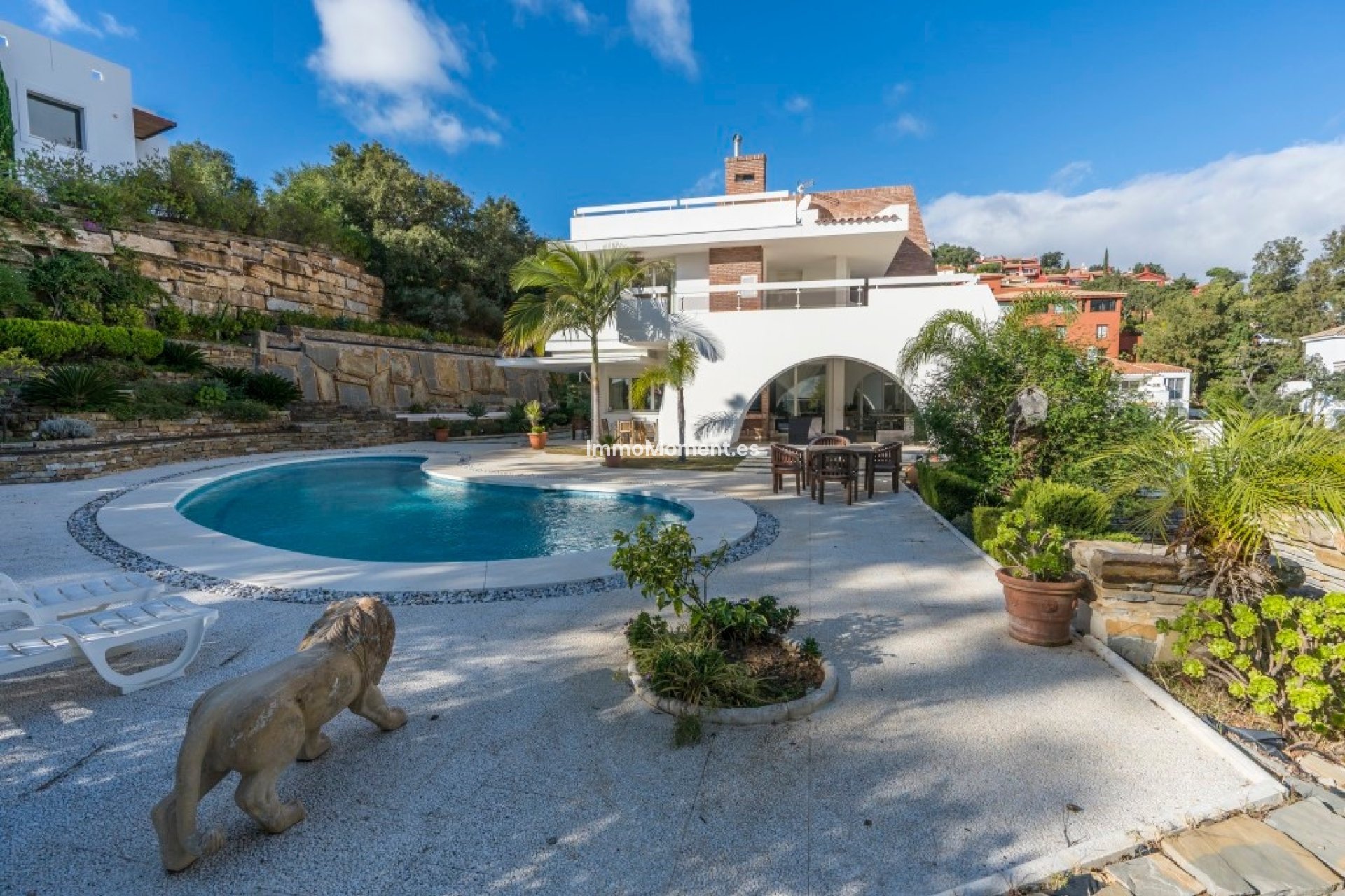 Resale - Villa - Marbella - La Mairena
