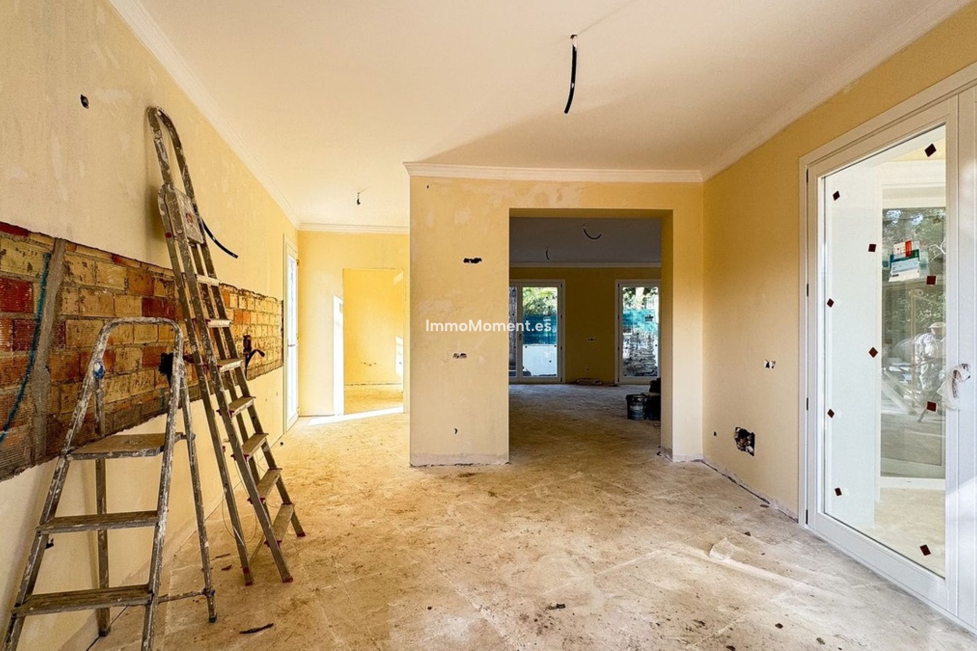 Resale - Villa - Marbella - Las Chapas