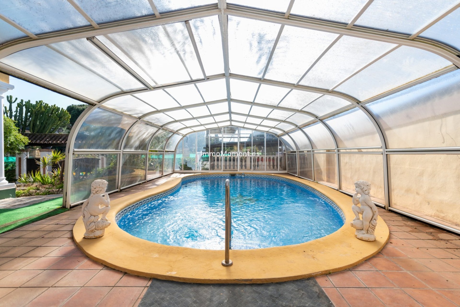 Resale - Villa - Marbella - Las Chapas