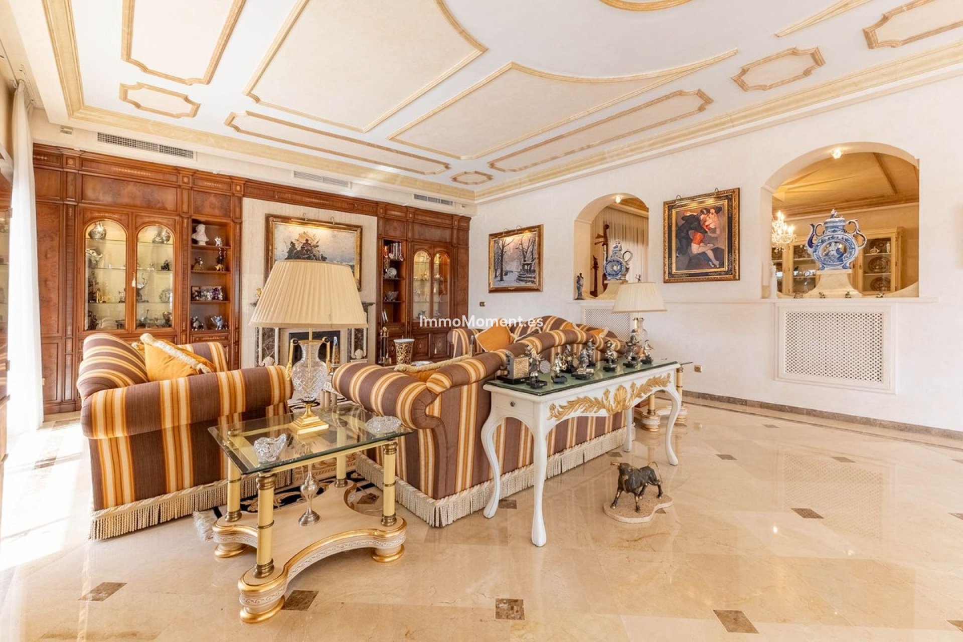 Resale - Villa - Marbella - Los Monteros