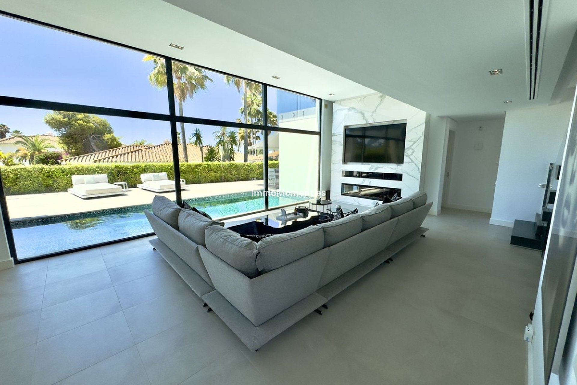 Resale - Villa - Marbella - Los Monteros