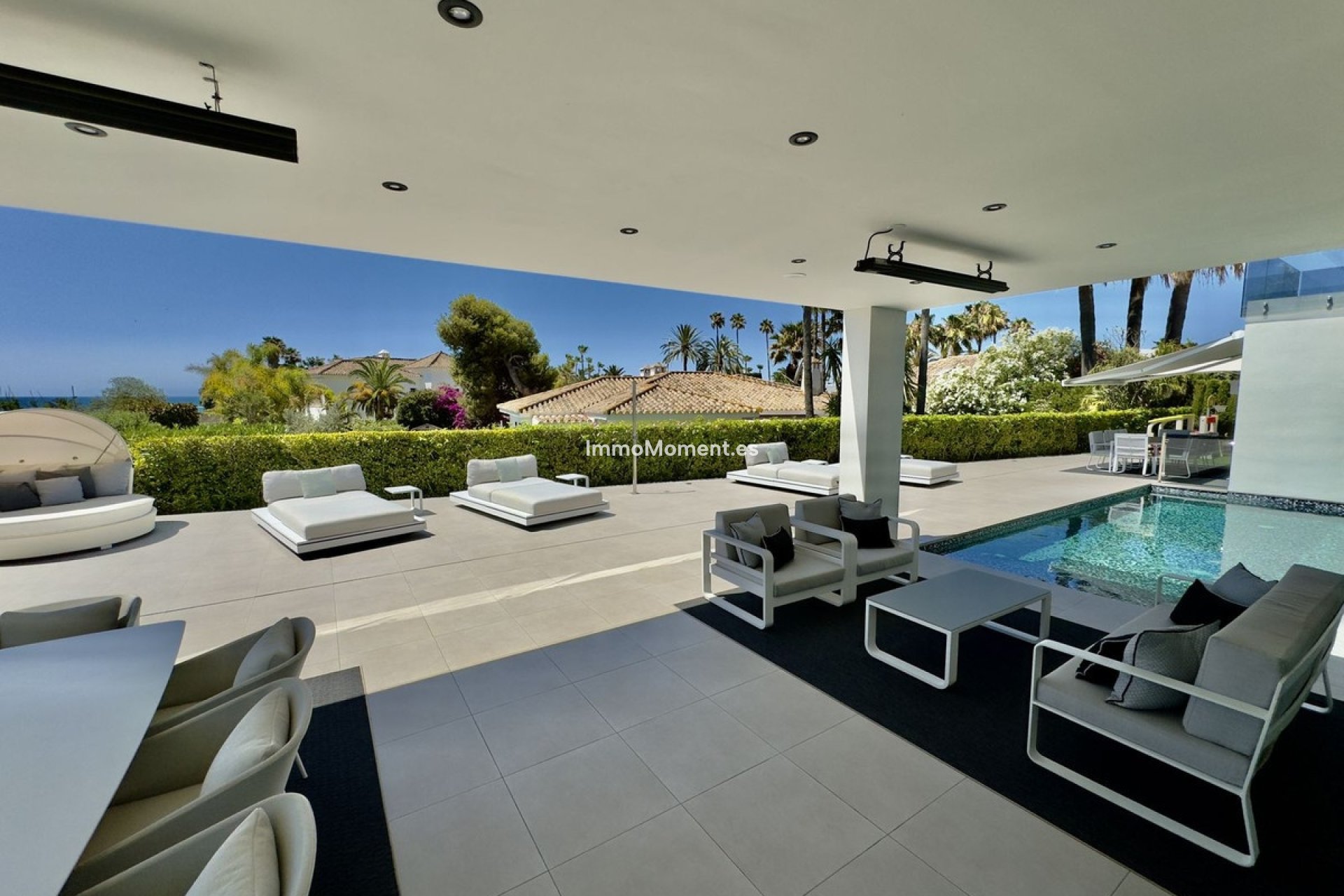 Resale - Villa - Marbella - Los Monteros