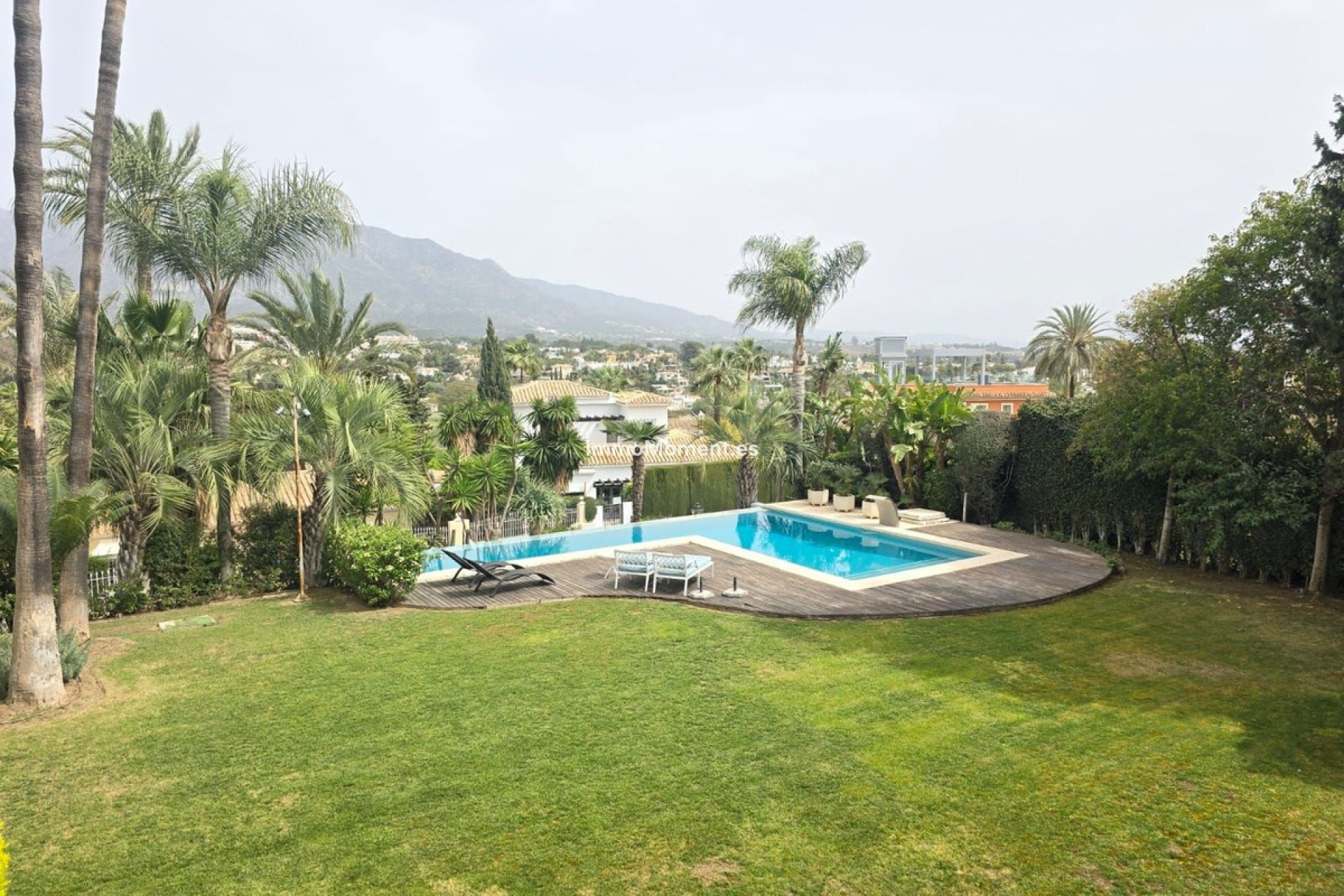 Resale - Villa - Marbella - Marbella Centro