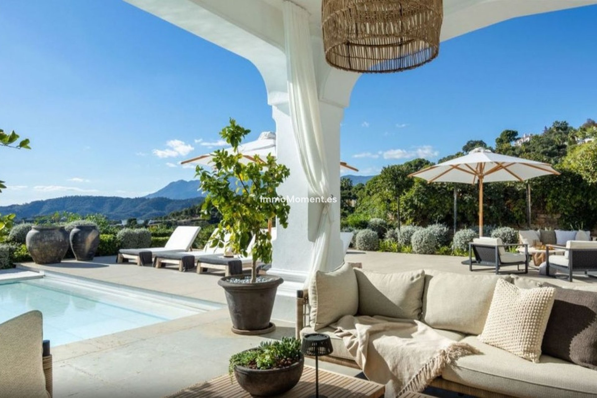 Resale - Villa - Marbella - Marbella Centro