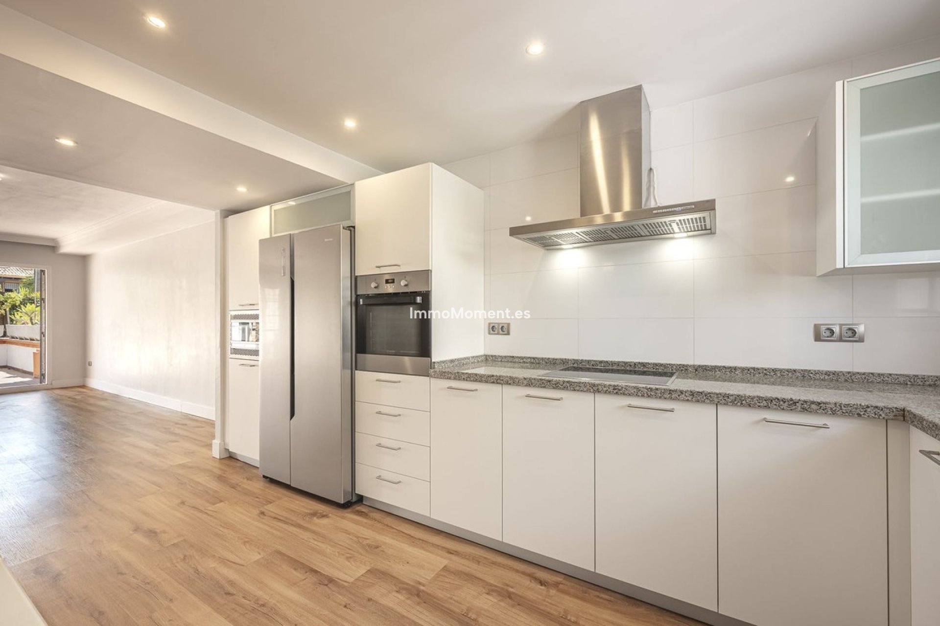 Resale - Villa - Marbella - Marbella Centro