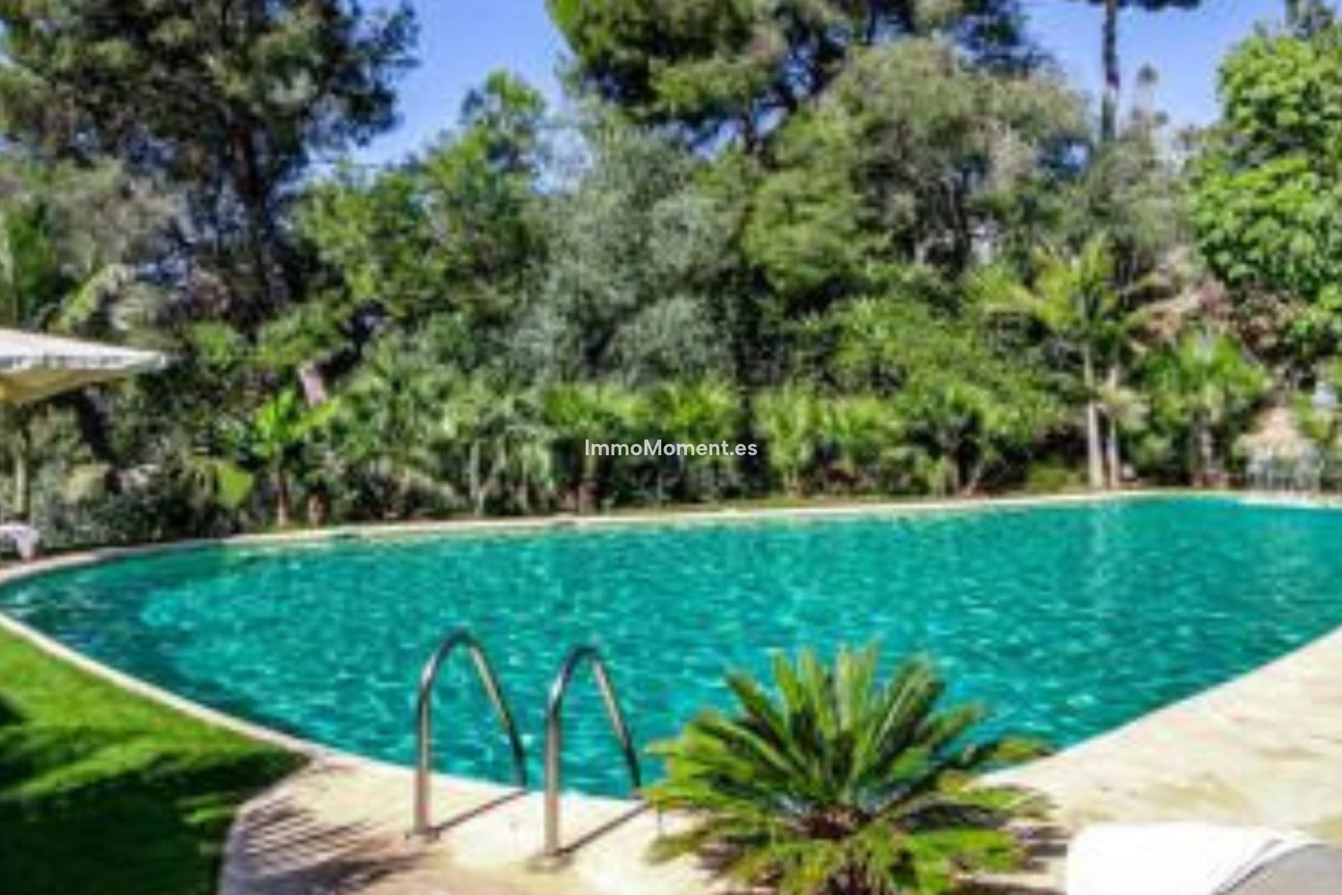 Resale - Villa - Marbella - Marbella Centro