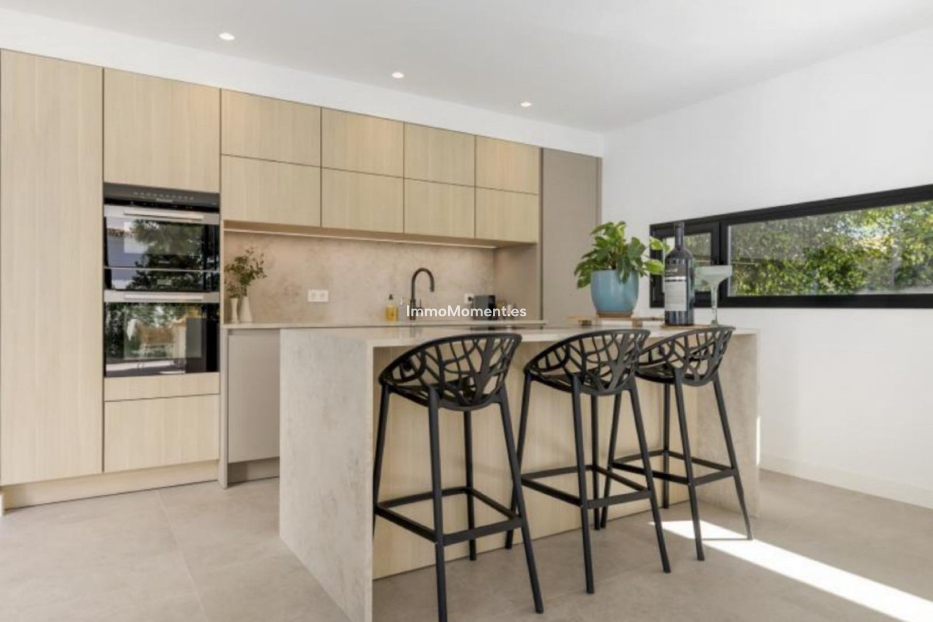 Resale - Villa - Marbella - Marbesa