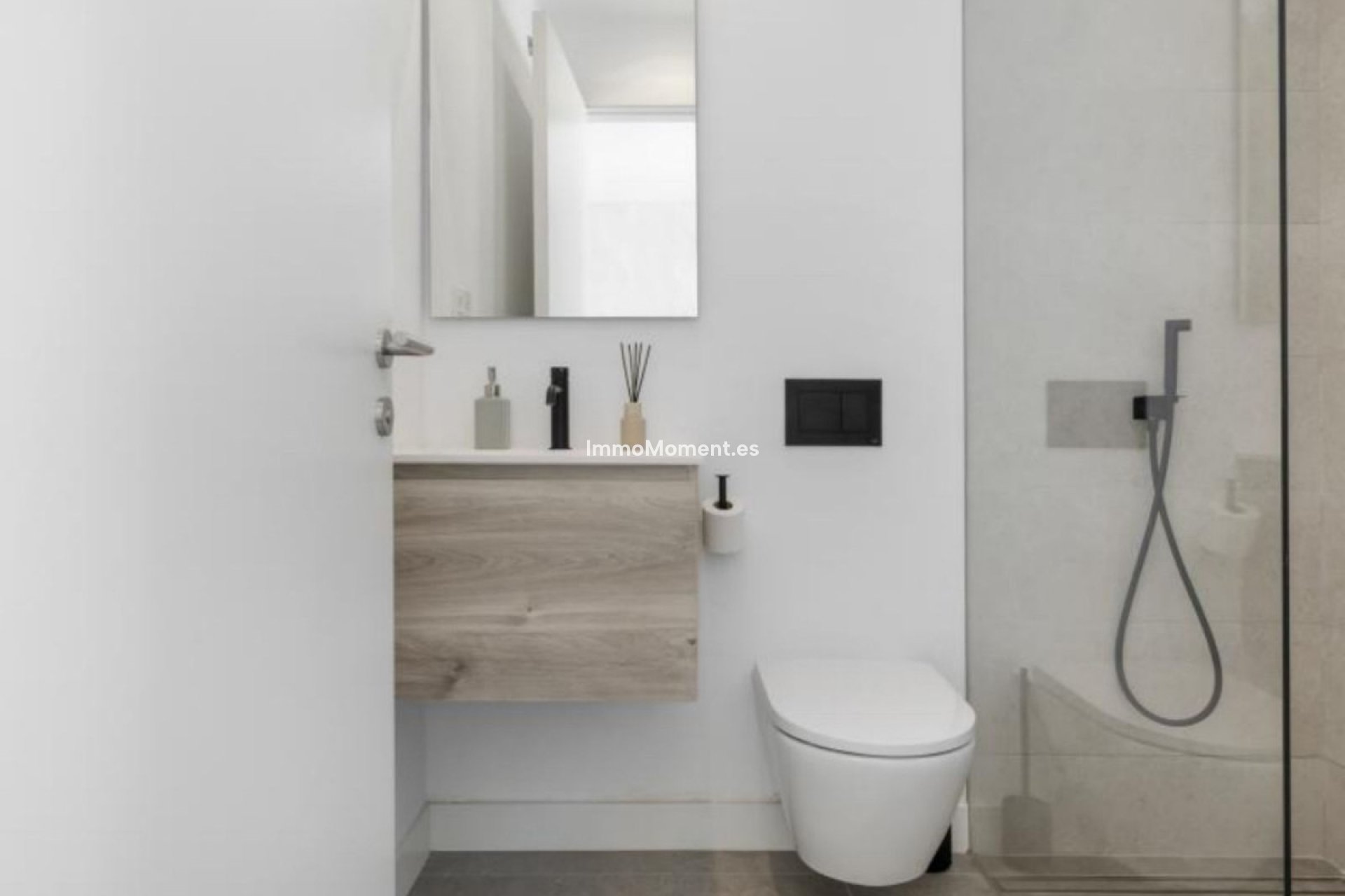 Resale - Villa - Marbella - Marbesa