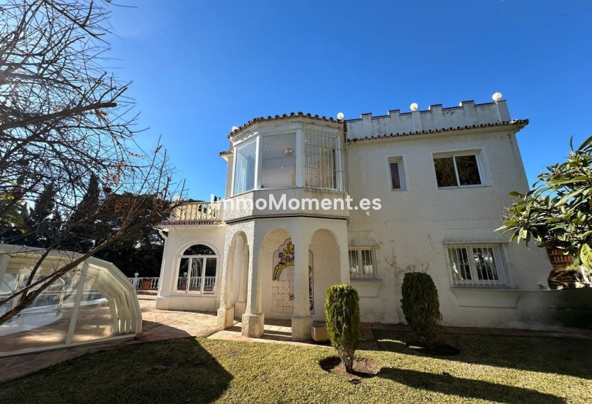Resale - Villa - Marbella - Marbesa