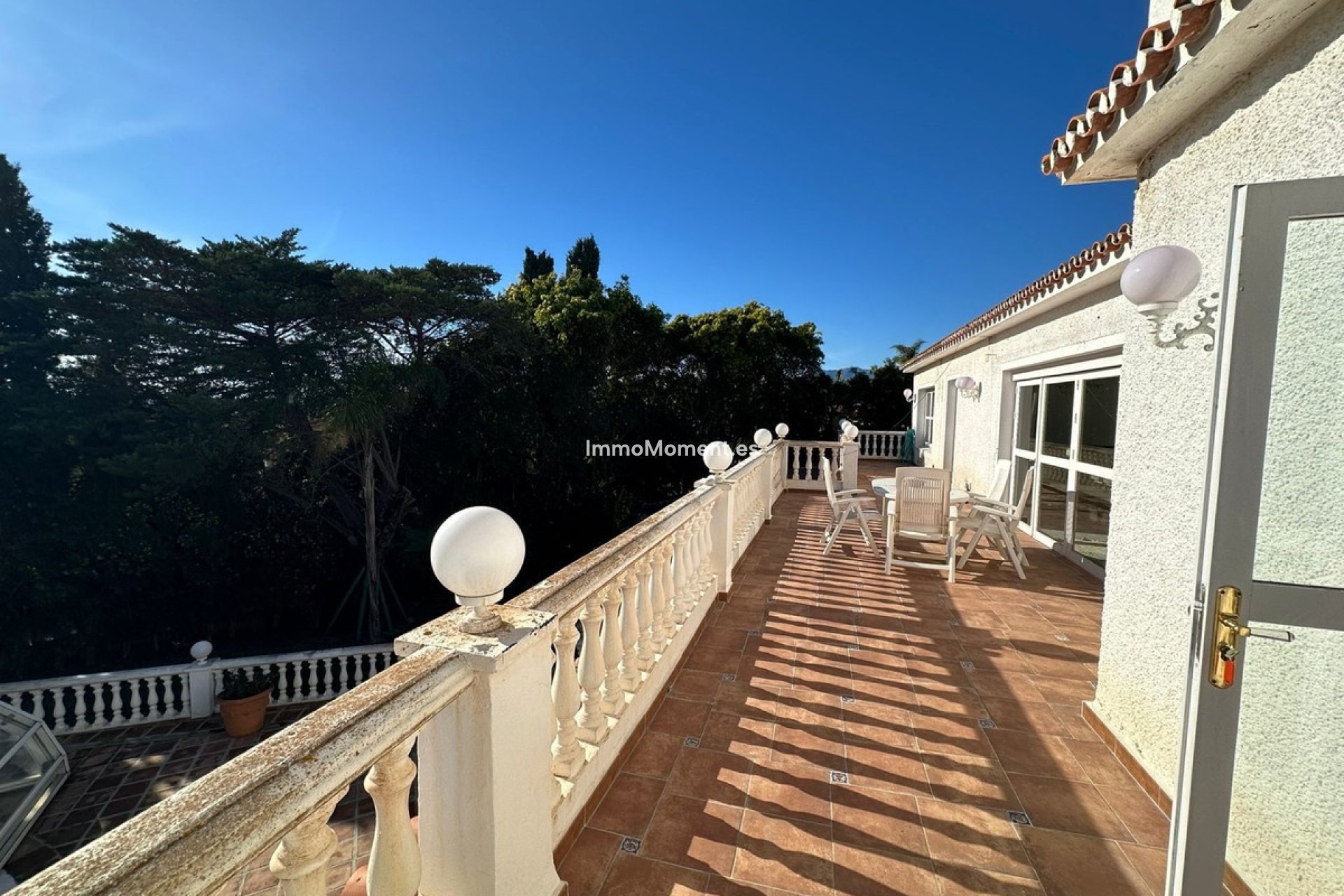 Resale - Villa - Marbella - Marbesa