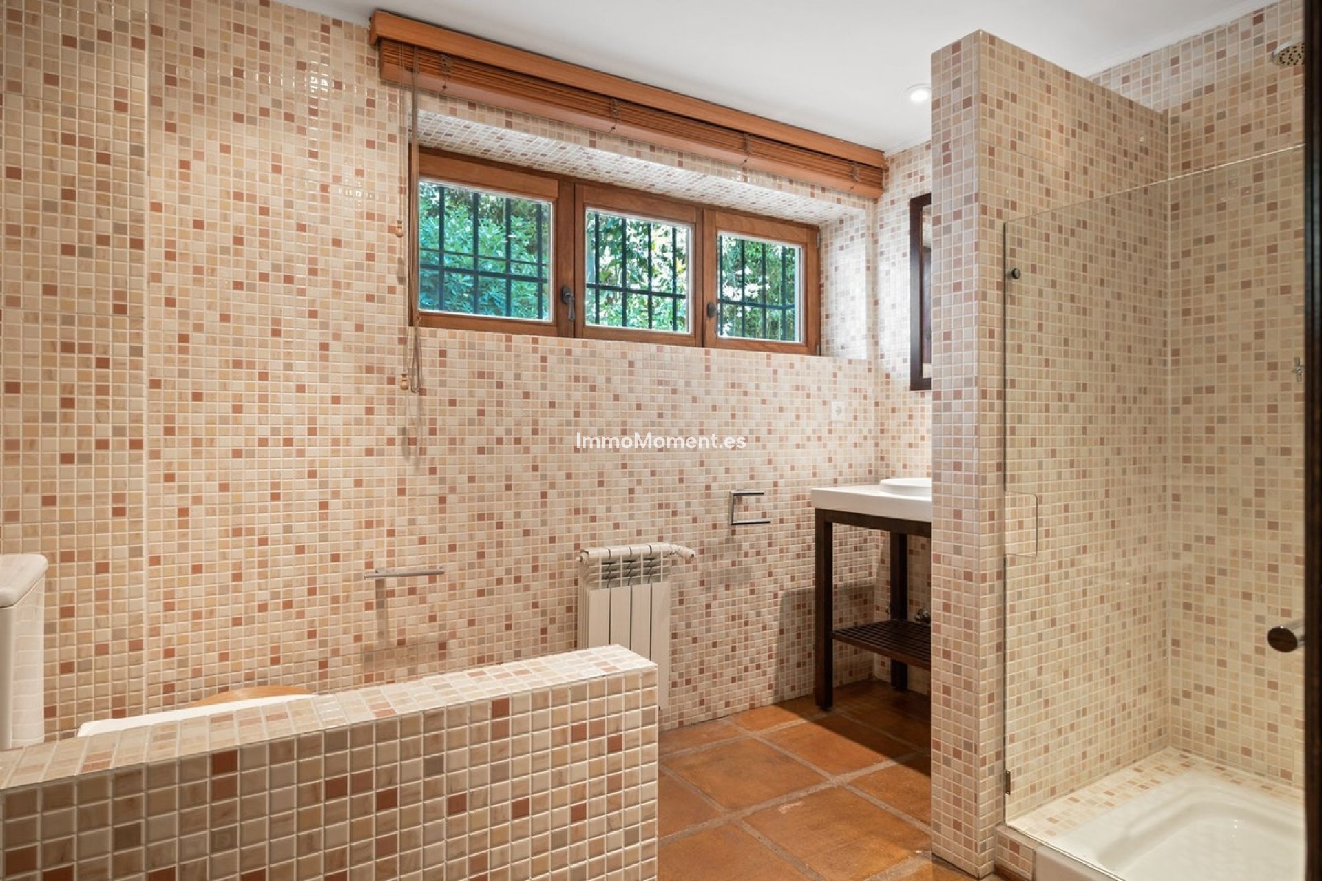 Resale - Villa - Marbella - Marbesa