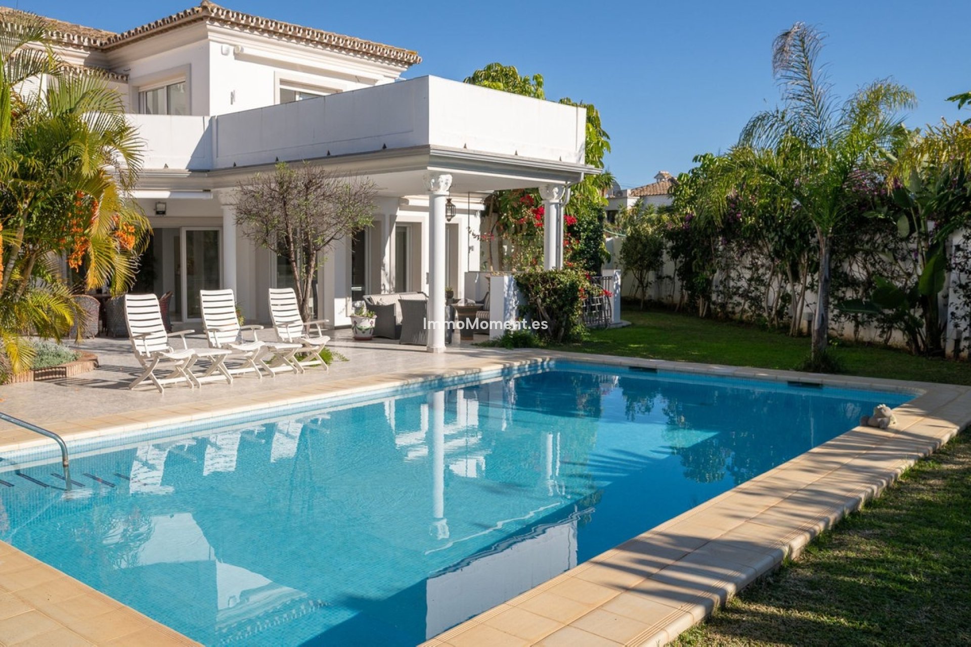Resale - Villa - Marbella - Marbesa