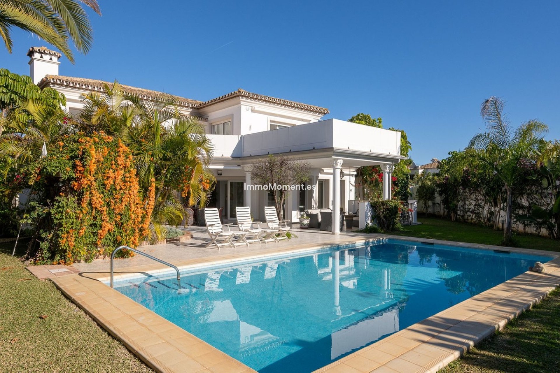 Resale - Villa - Marbella - Marbesa