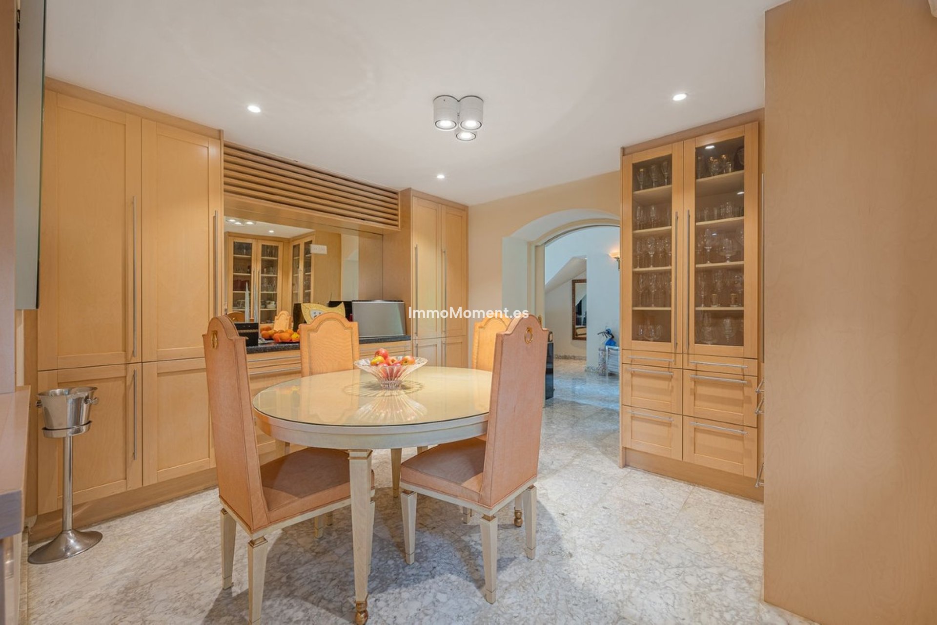 Resale - Villa - Marbella - Nagüeles