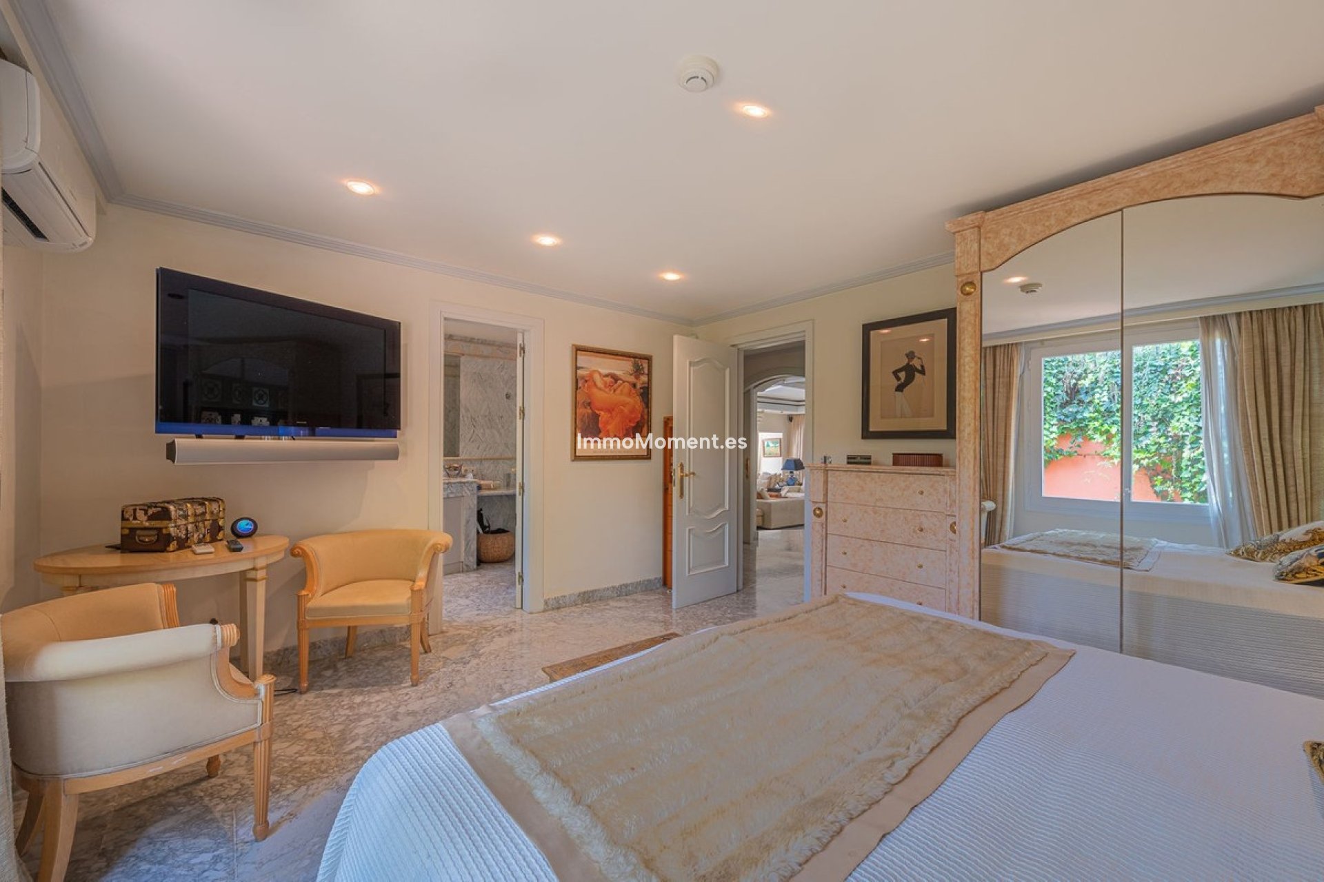 Resale - Villa - Marbella - Nagüeles