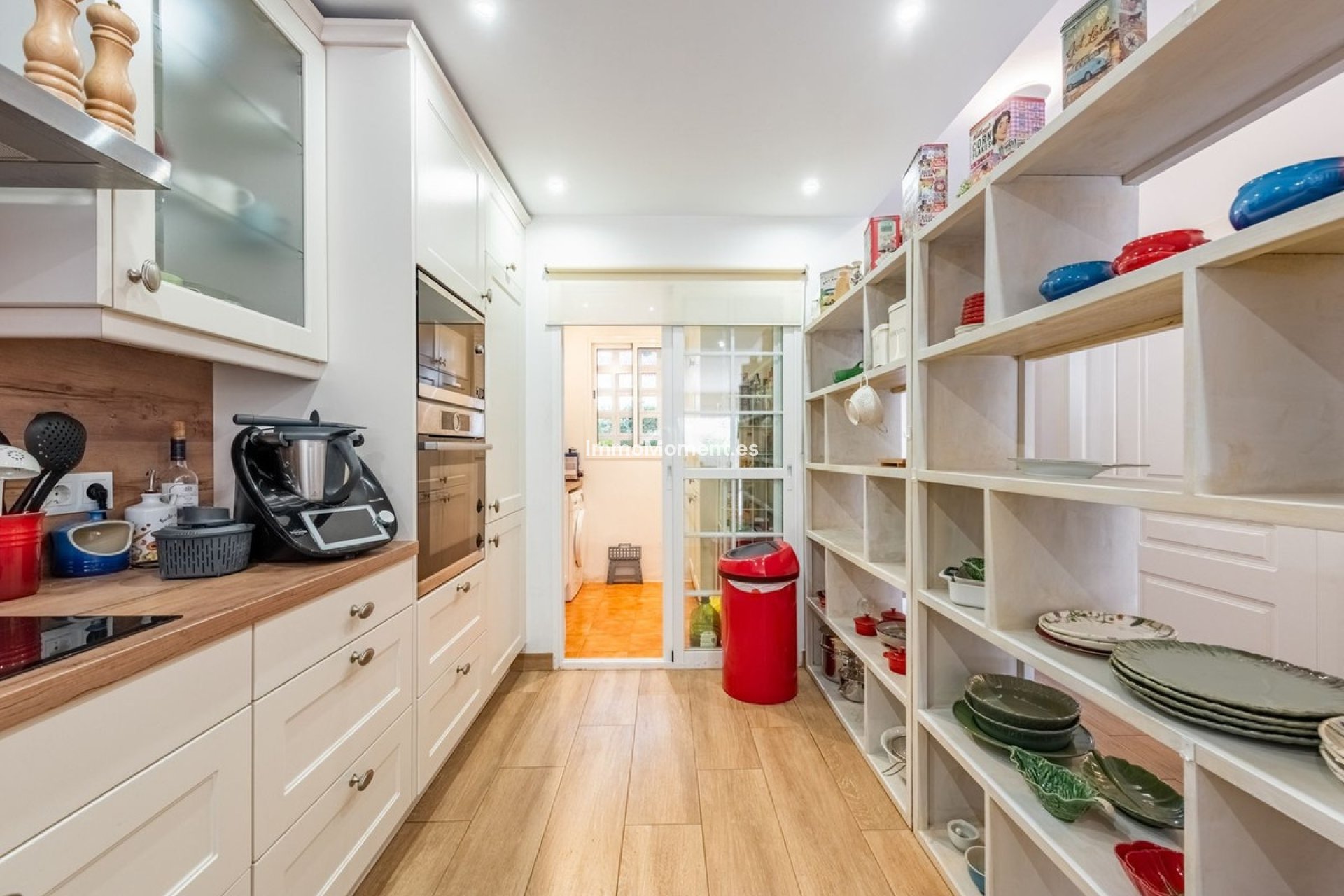 Resale - Villa - Marbella - Nagüeles