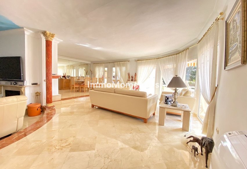 Resale - Villa - Marbella - Nagüeles