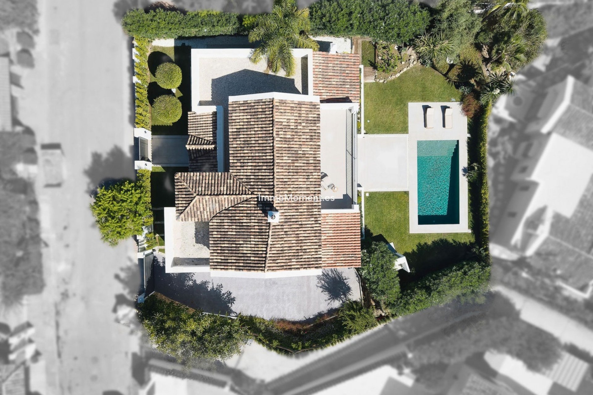 Resale - Villa - Marbella - Nueva Andalucía