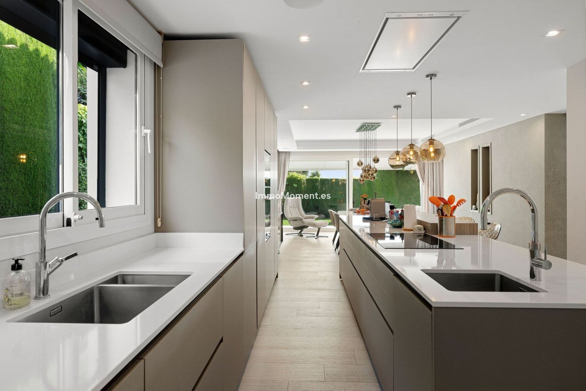 Resale - Villa - Marbella - Nueva Andalucía