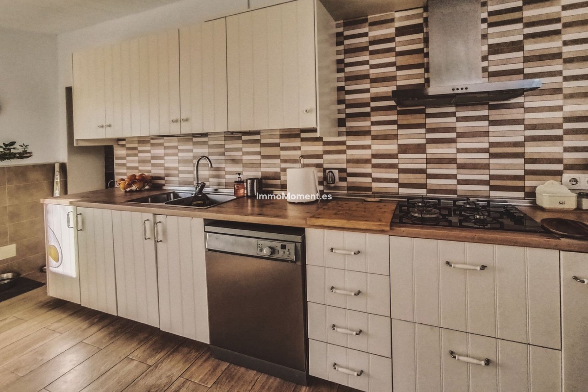 Resale - Villa - Marbella - Nueva Andalucía